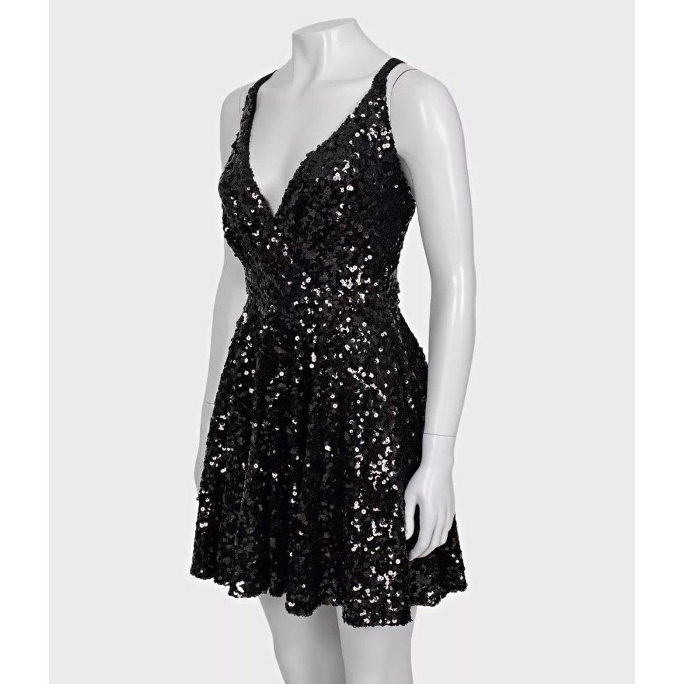 Dolce & Gabbana Dolce & Gabbana Black Sequin Party Dress - Size IT42/M Size M / US 6-8 / IT 42-44 - 2 Thumbnail