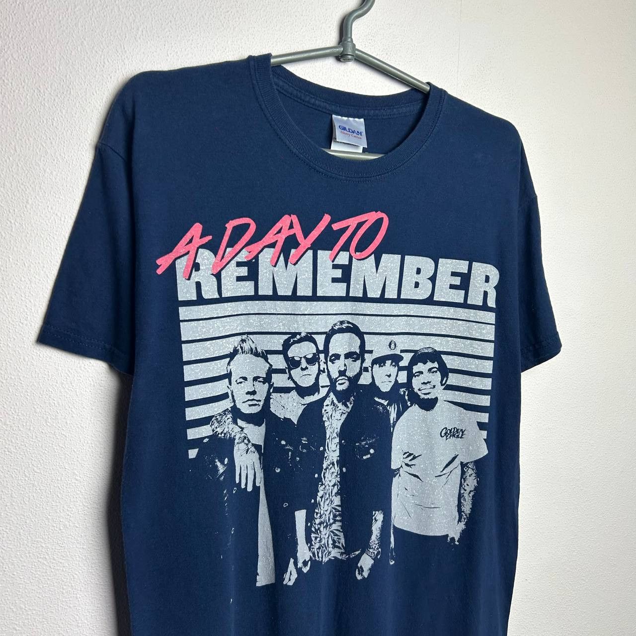 Band Tees Vintage A Day To remember Big logo rock band tee Size US M / EU 48-50 / 2 - 2 Thumbnail