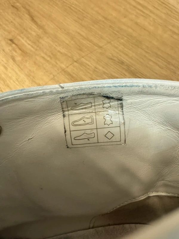 Versus Versace Versace Versus Lion High Top Leather Sneakers White 41 Size US 8 / EU 41 - 14 Thumbnail