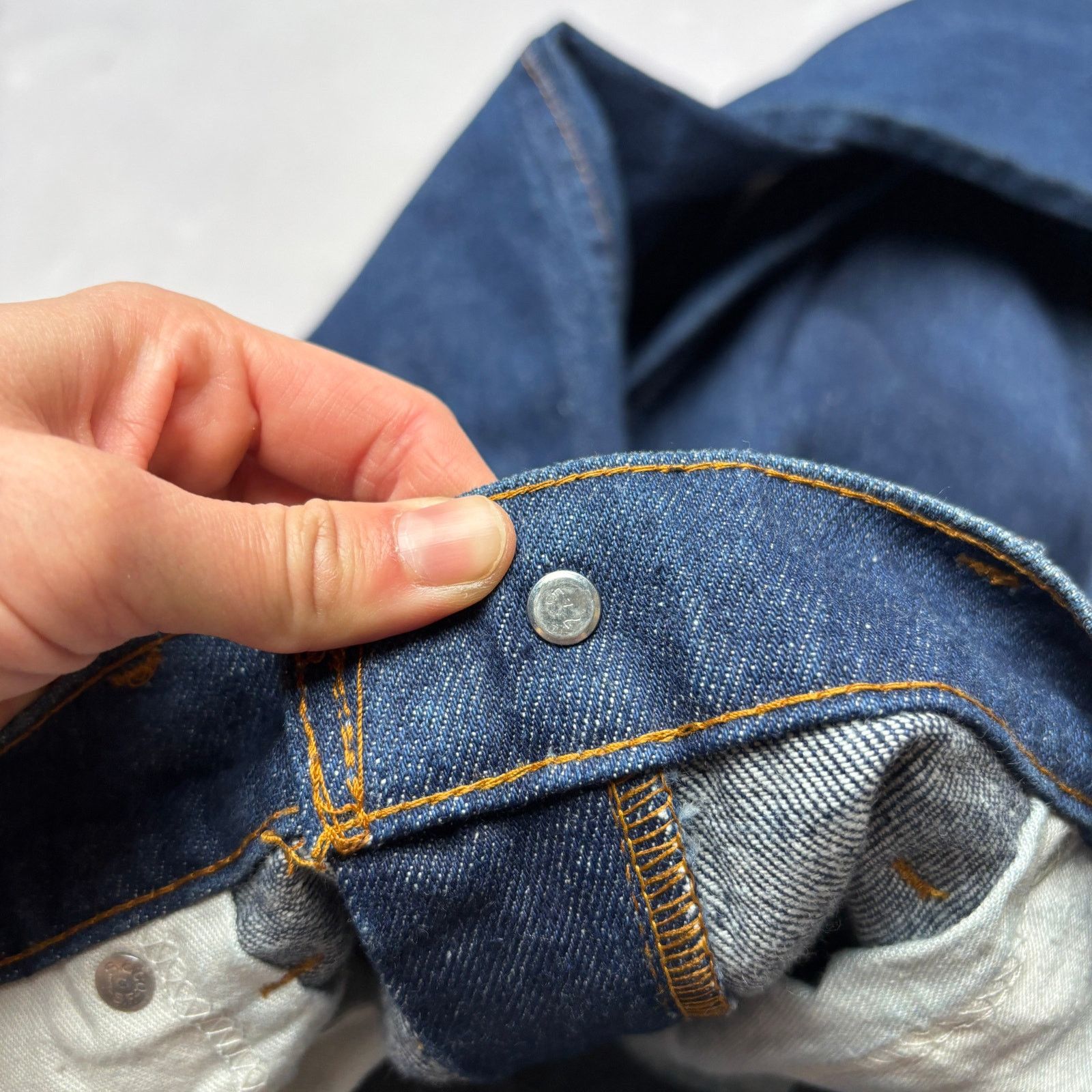 Levi's Vintage Levi's 40517-0215 Boot Cut Flare Jeans Fray 36x34 Size US 36 / EU 52 - 9 Thumbnail