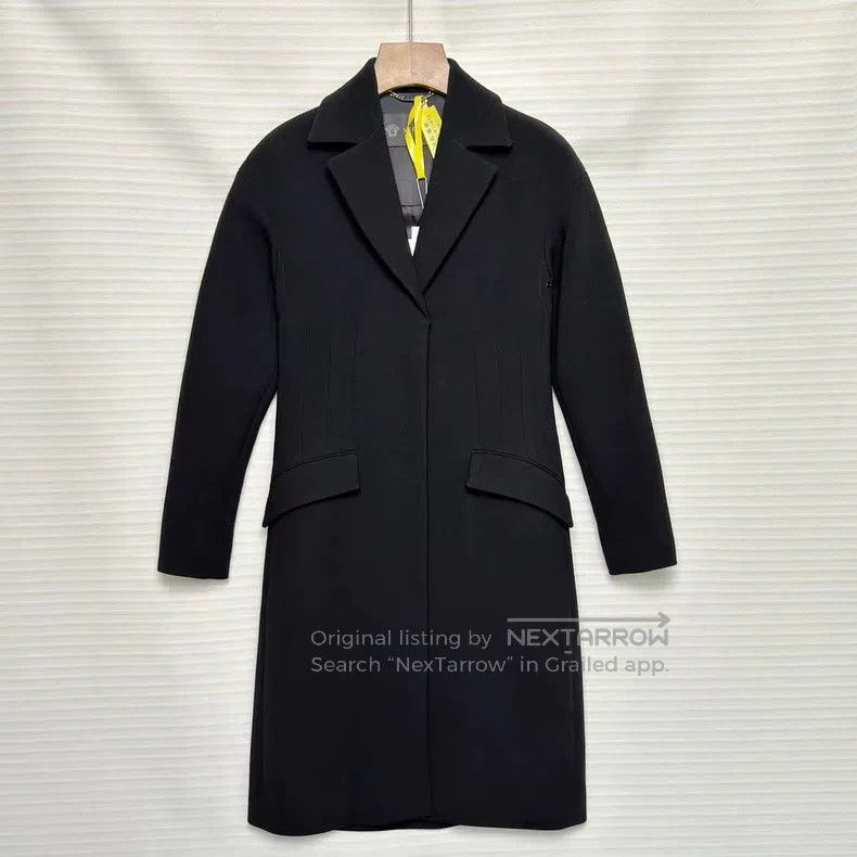 Versace Versace Coat coat Size S / US 4 / IT 40 - 1 Thumbnail