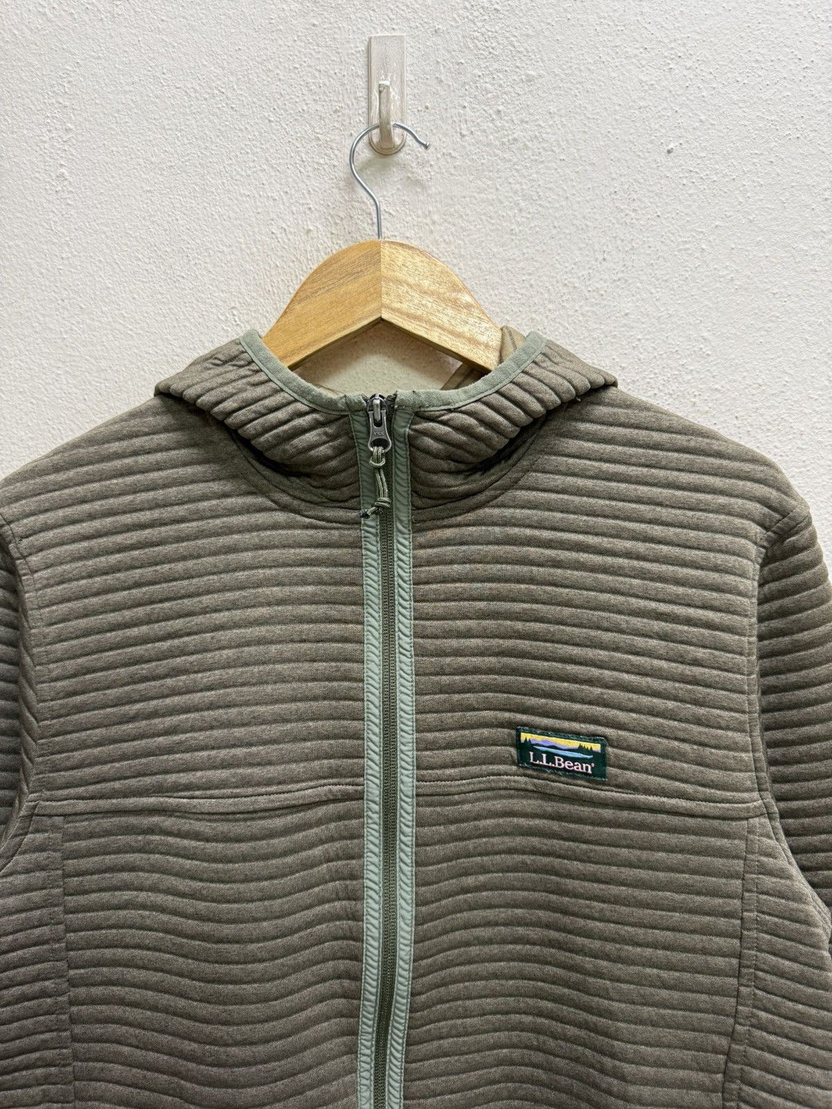 L.L. Bean L.L Bean Slightly Fitted Quilted Zip Up Outdoor Sweater Size US S / EU 44-46 / 1 - 19 Thumbnail