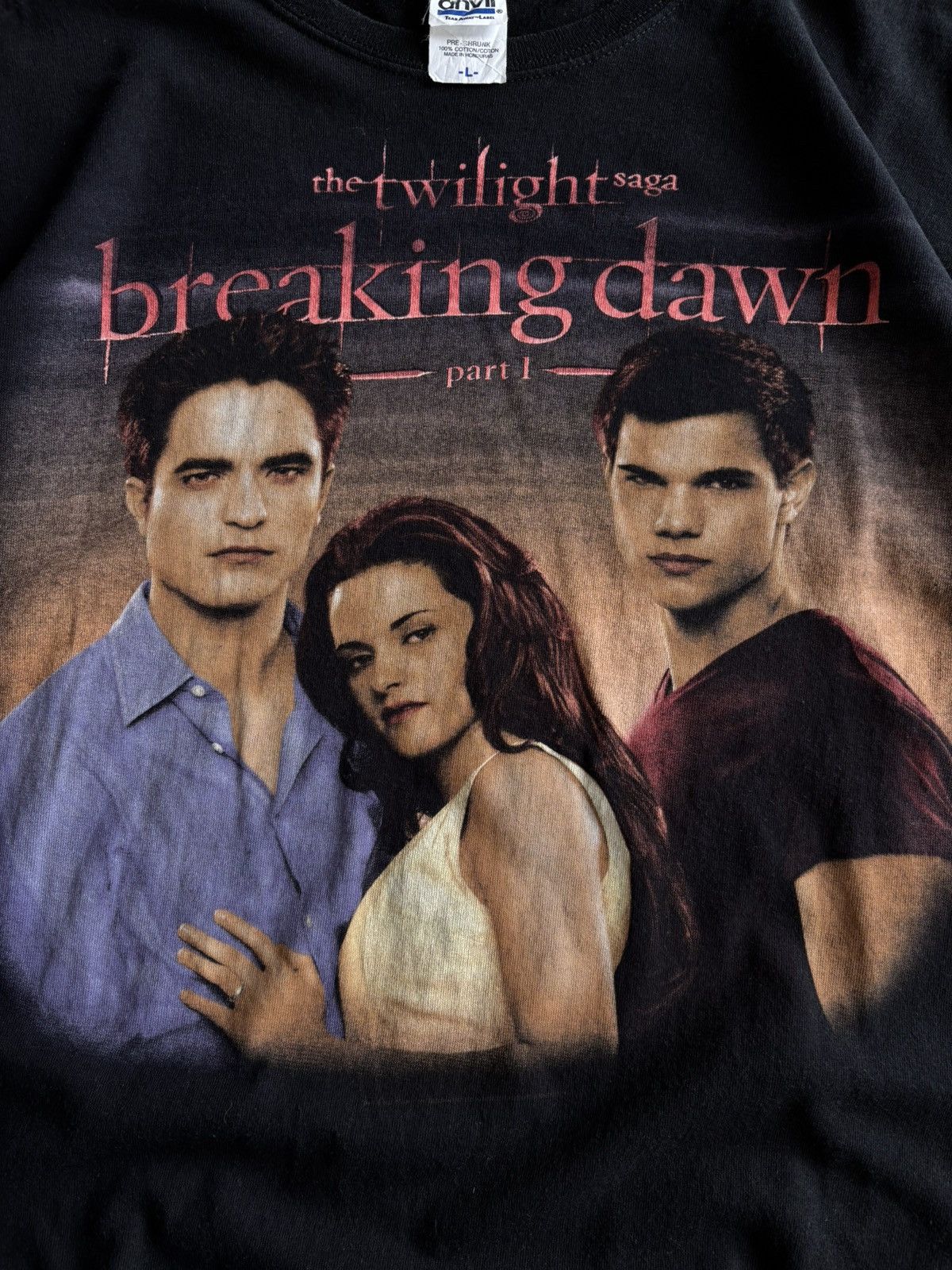 Vintage 2011 Twilight Breaking Down Promo Size US L / EU 52-54 / 3 - 2 Thumbnail