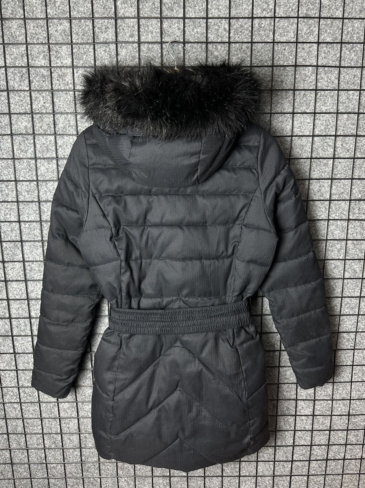 Barbour Barbour Faux Fur Trim Belted Long Puffer Jacket Size UK 10 Size M / US 6-8 / IT 42-44 - 18 Thumbnail