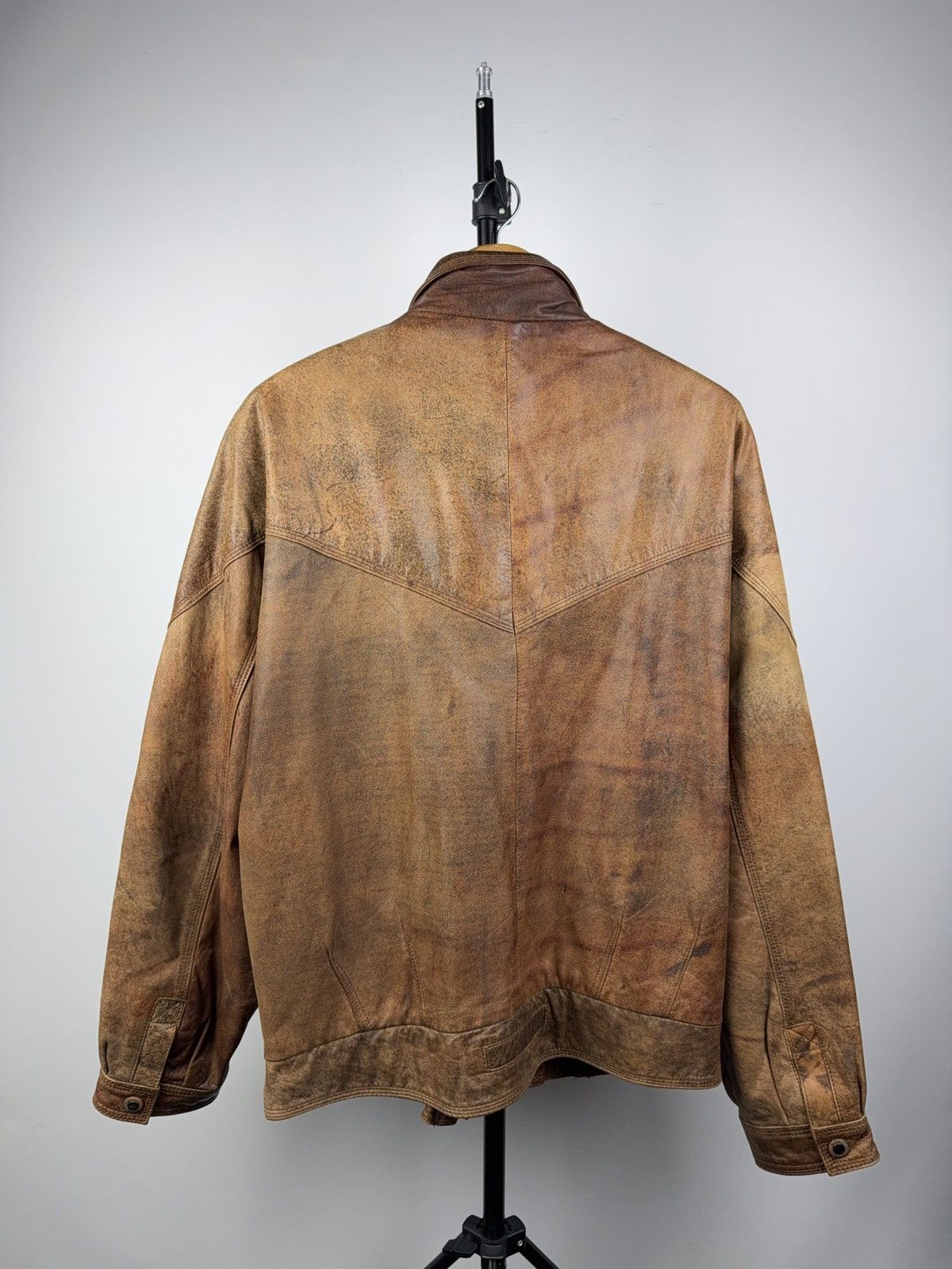 Japanese Brand Vintage Avant Garde Faded Western Margela Leather Jacket Size US L / EU 52-54 / 3 - 7 Thumbnail