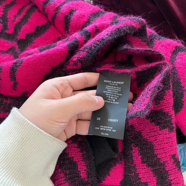 Saint Laurent Paris saint Laurent paris19FW Autumn/Winter Rosy Zebra Sweater 2 Size US XS / EU 42 / 0 - 4 Thumbnail
