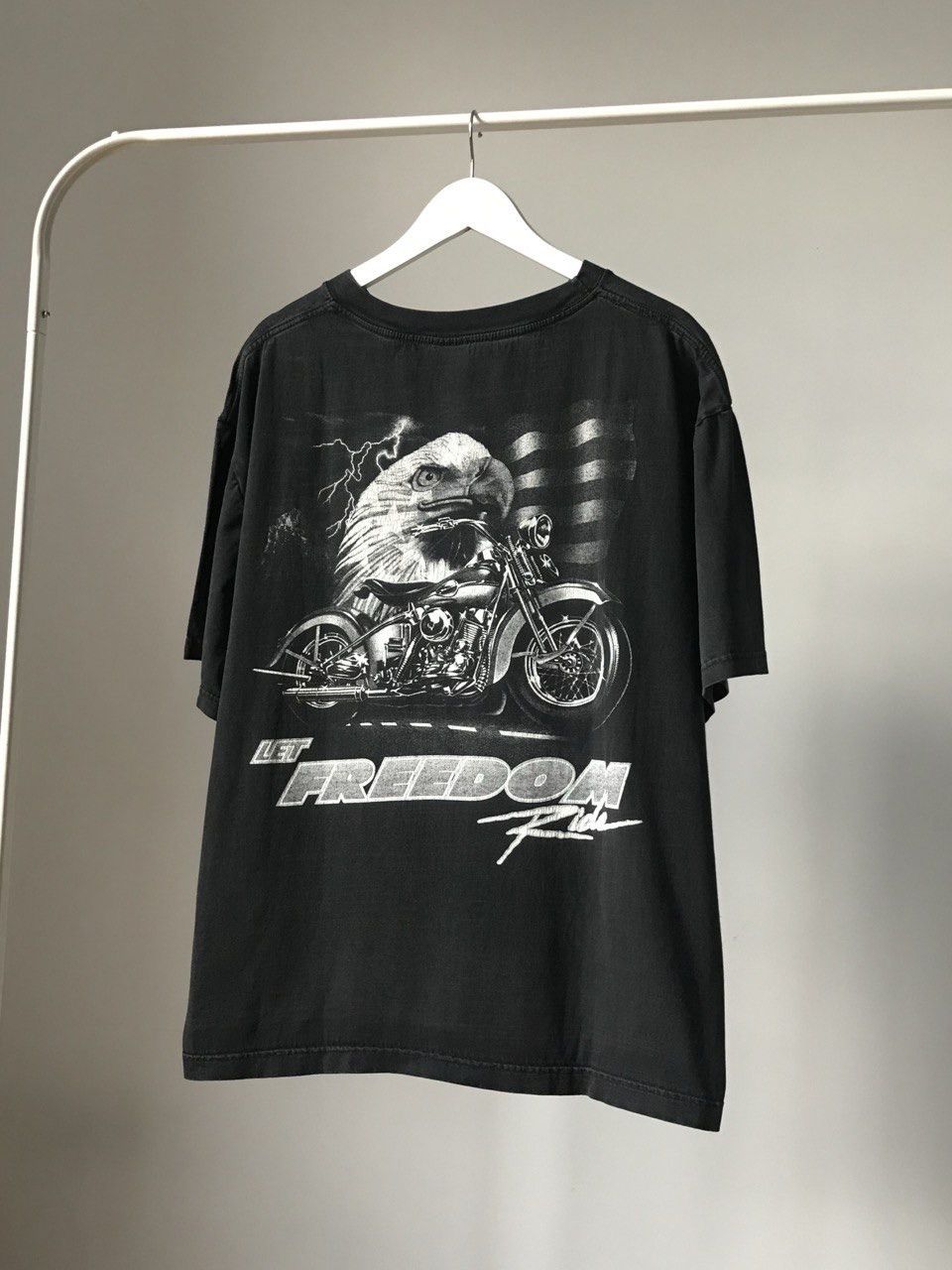 Vintage Vintage Freedom Rider Harley Davidson Vibes Rock T-shirt Size US XXL / EU 58 / 5 - 2 Thumbnail
