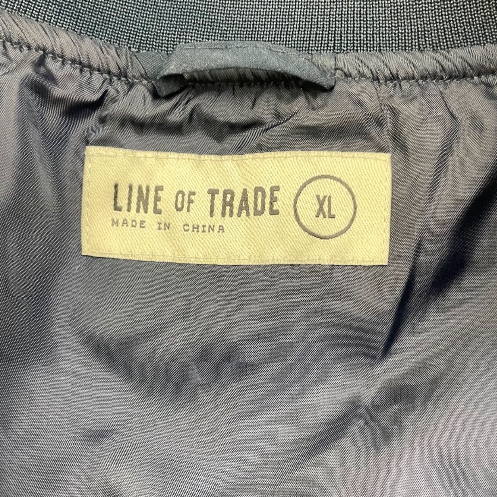 Vintage Line of Trade Men's Full Zip Quilted Vest Navy Blue XL Size US XL / EU 56 / 4 - 3 Thumbnail