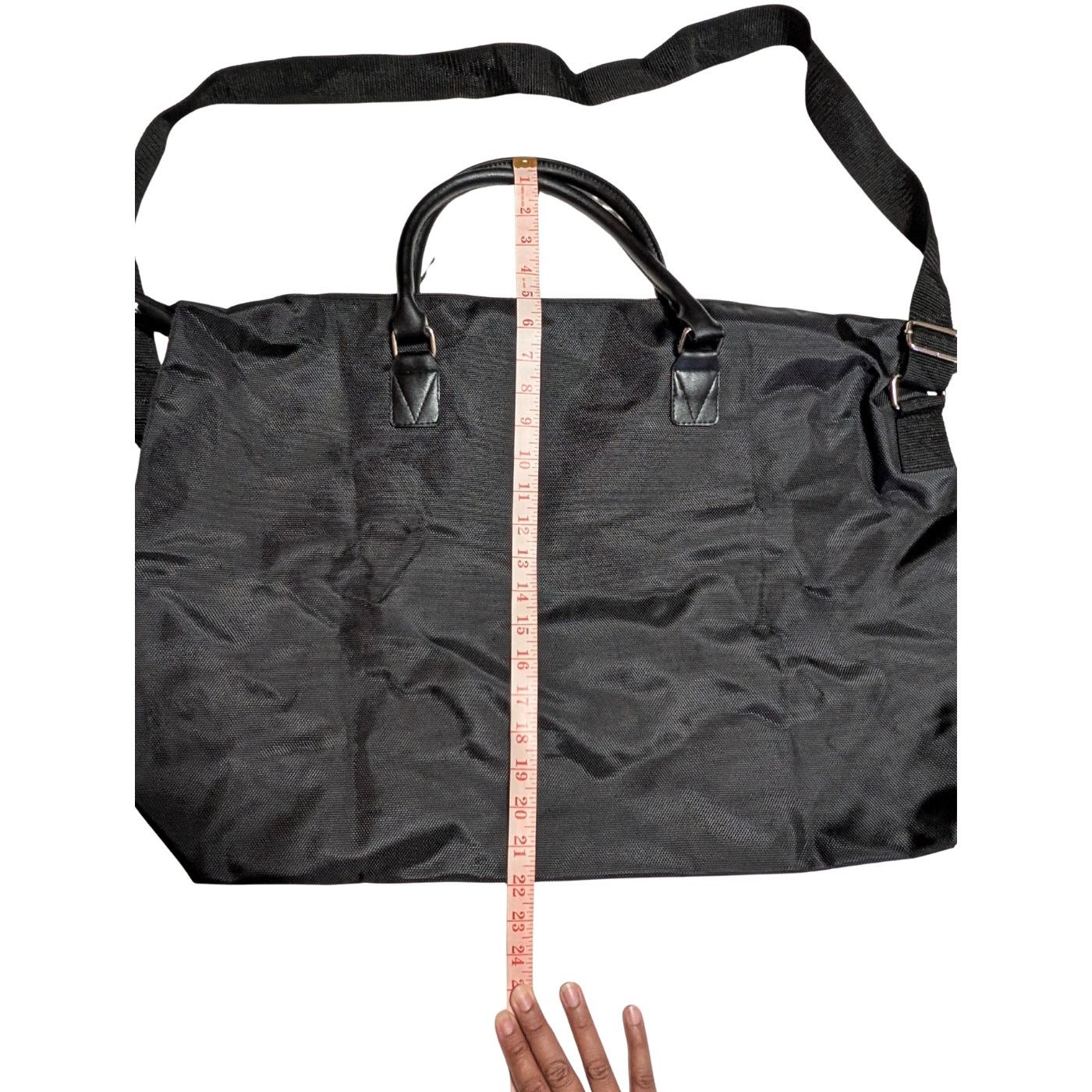 Vince Camuto Vince Camuto Large Black Weekend Tote Bag NWT Size ONE SIZE - 6 Thumbnail