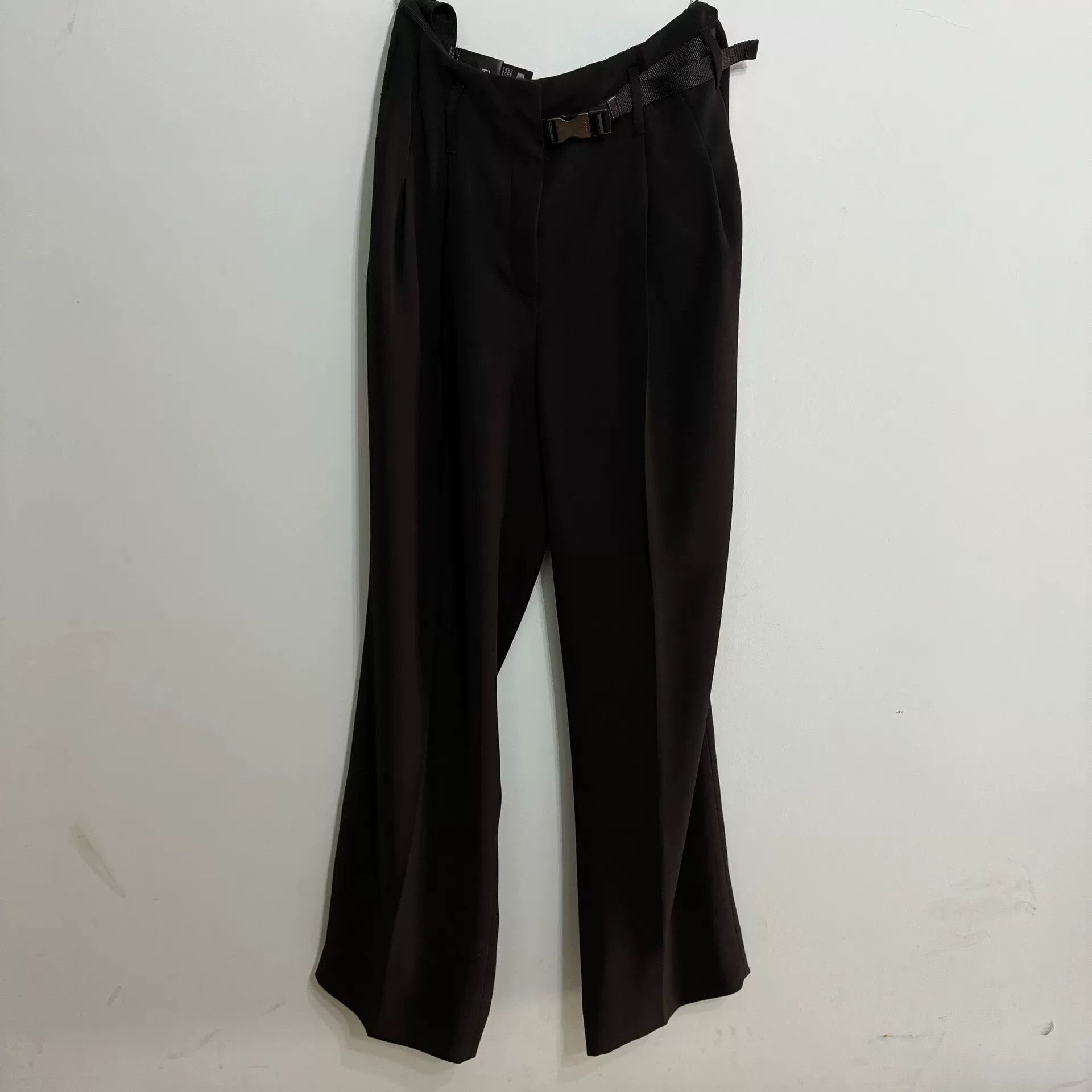 Prada Prada Women's Black Casual Pants 44 Size 42" / US 20 - 1 Thumbnail