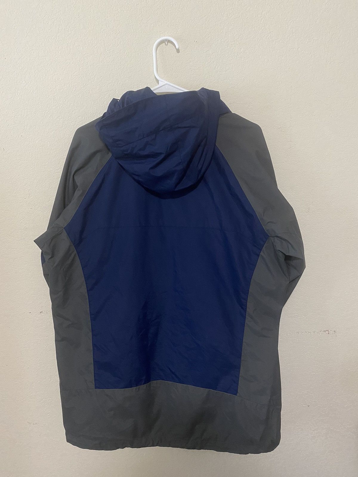 Columbia Columbia Light Jacket (w/detachable hood) Size US M / EU 48-50 / 2 - 3 Thumbnail