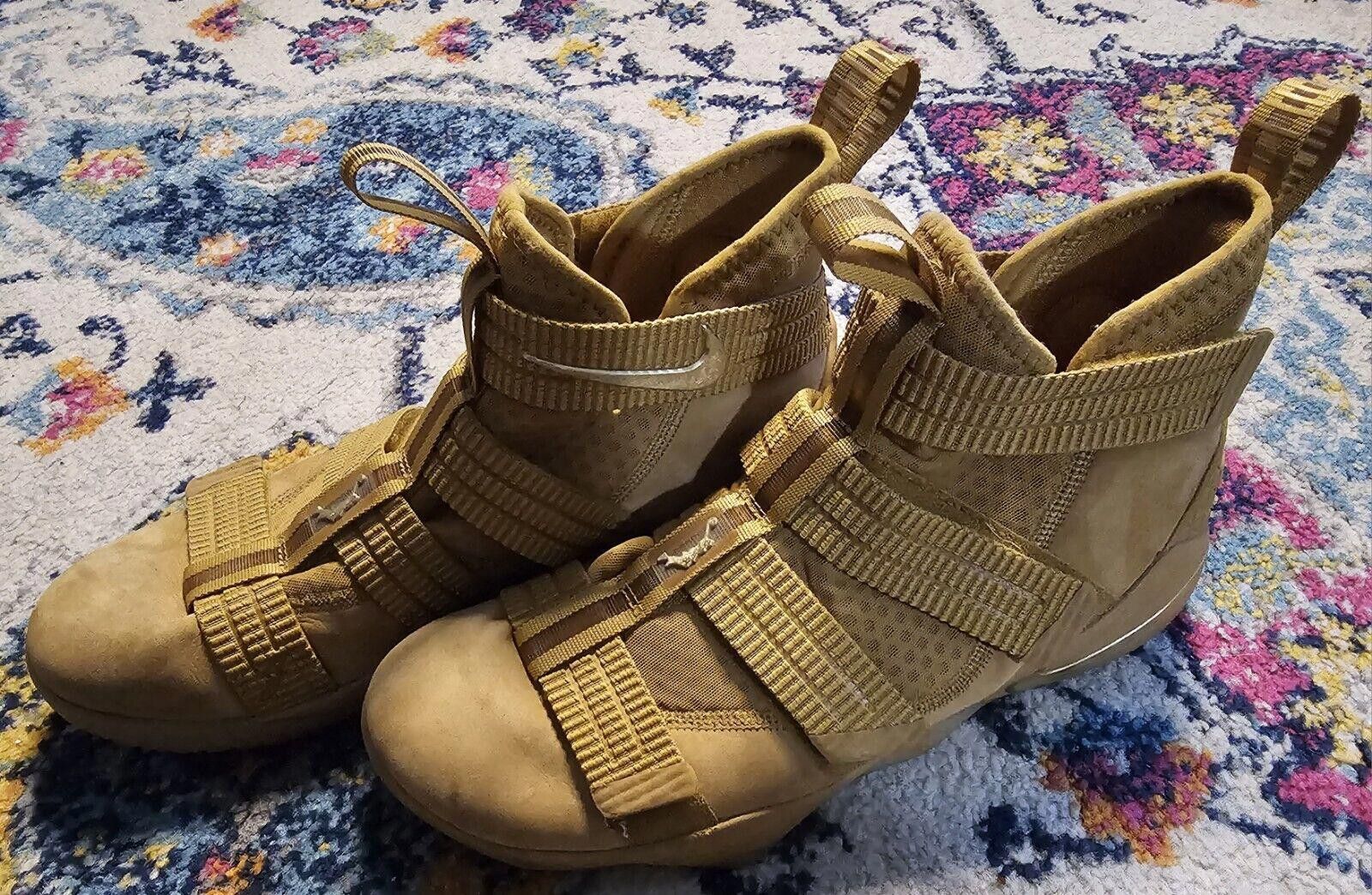 Nike LeBron Eleven Soldier Mens 10.5 Basketball 897646-700