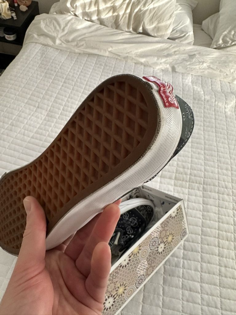 Kith × Vans KITH VANS OG CLASSIC SLIP ON 10TH SCARAB BANDANA Size US 11.5 / EU 44-45 - 10 Thumbnail