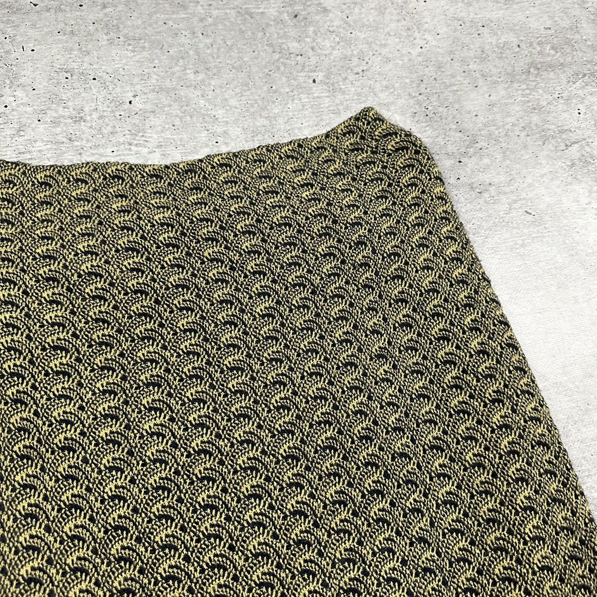 Missoni Vintage Missoni Sport Mini Skirt Zigzag Design Wool Gold Size 28" / US 6 / IT 42 - 7 Thumbnail