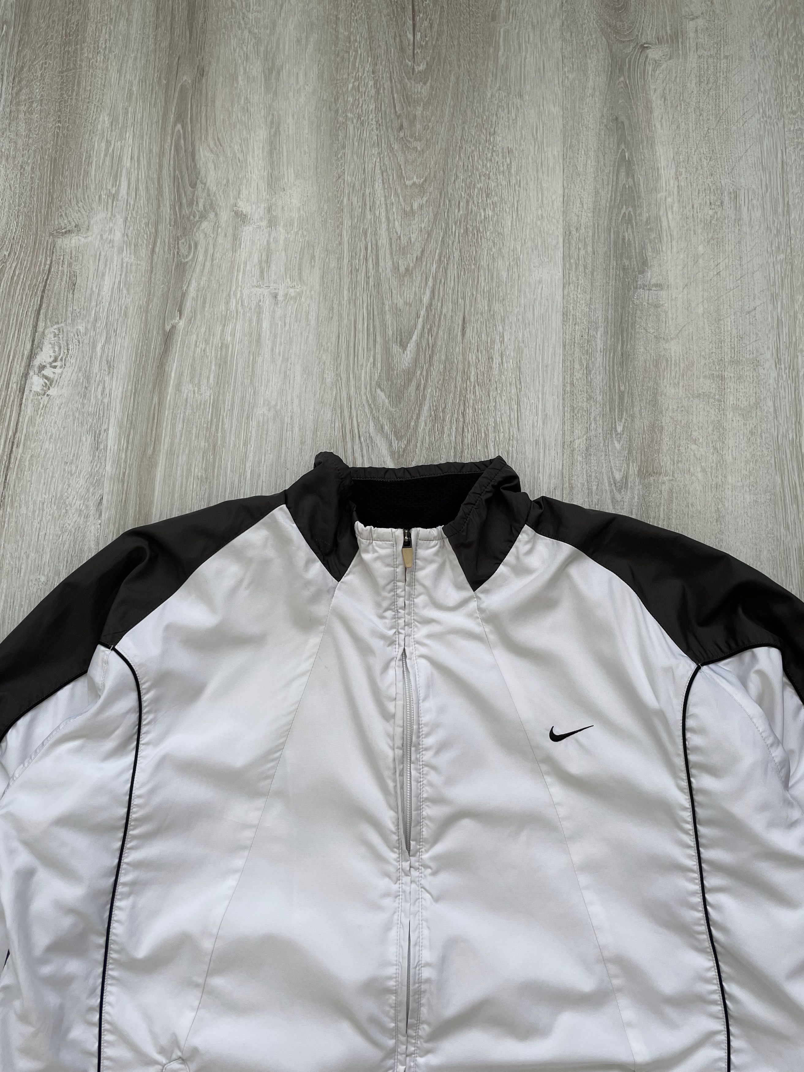 Nike Vintage Nike Nylon Light Track Olimpic Swoosh Jacket Size US XL / EU 56 / 4 - 2 Thumbnail