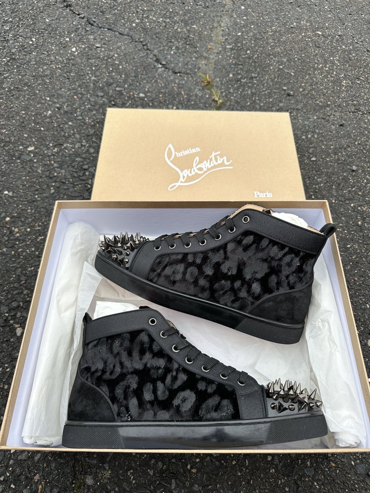 Christian Louboutin Christian Louboutin High Top Sneaker All Black Size US 9.5 / EU 42-43 - 21 Thumbnail