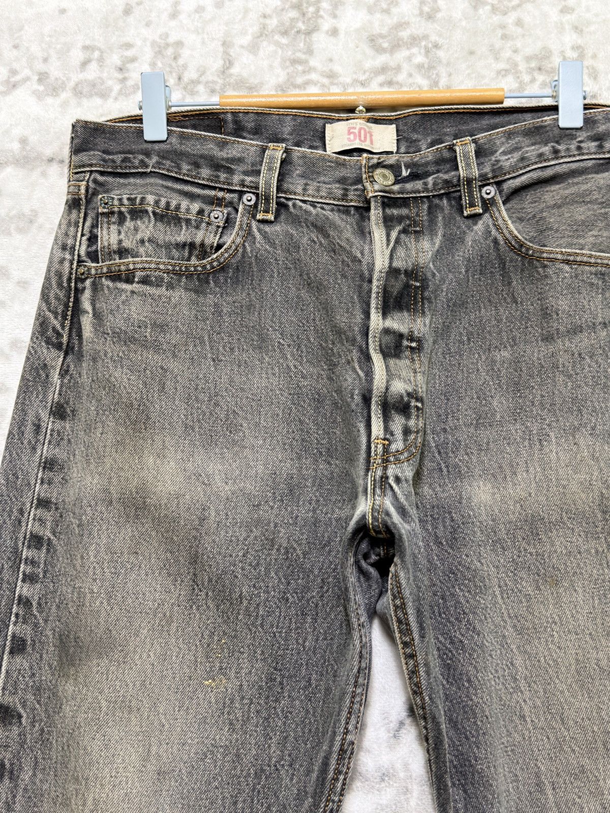 Levi's Vintage Levi’s 501 Straight Leg Faded Black Distressed Denim Size US 32 / EU 48 - 4 Thumbnail