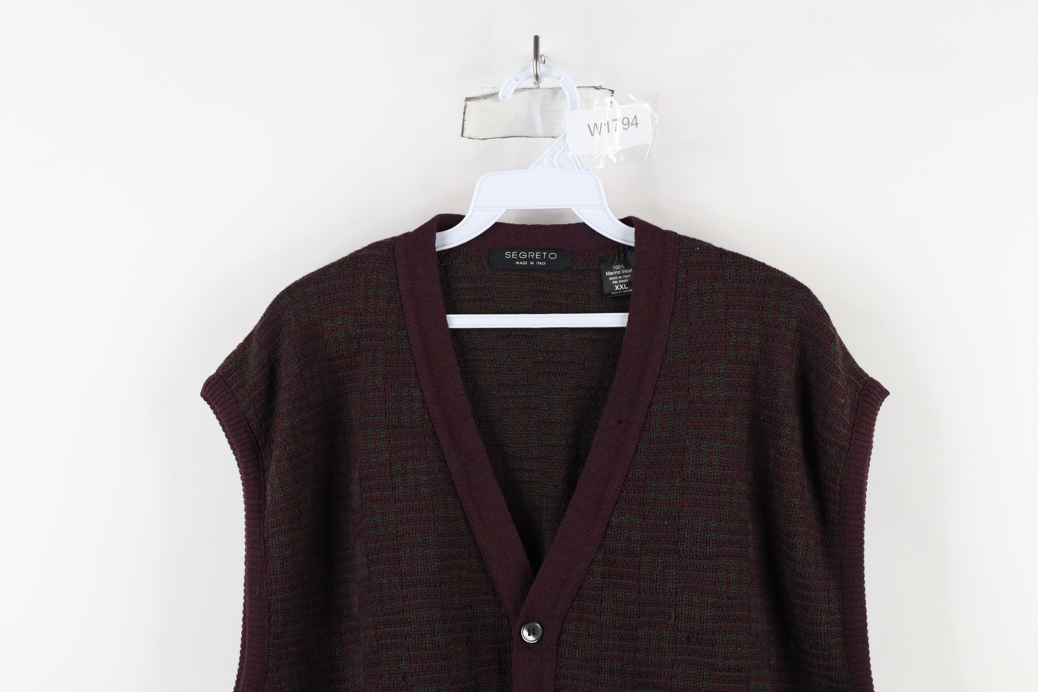 Vintage Vintage 90s Streetwear Houndstooth Wool Knit Sweater Vest Size US XXL / EU 58 / 5 - 2 Thumbnail
