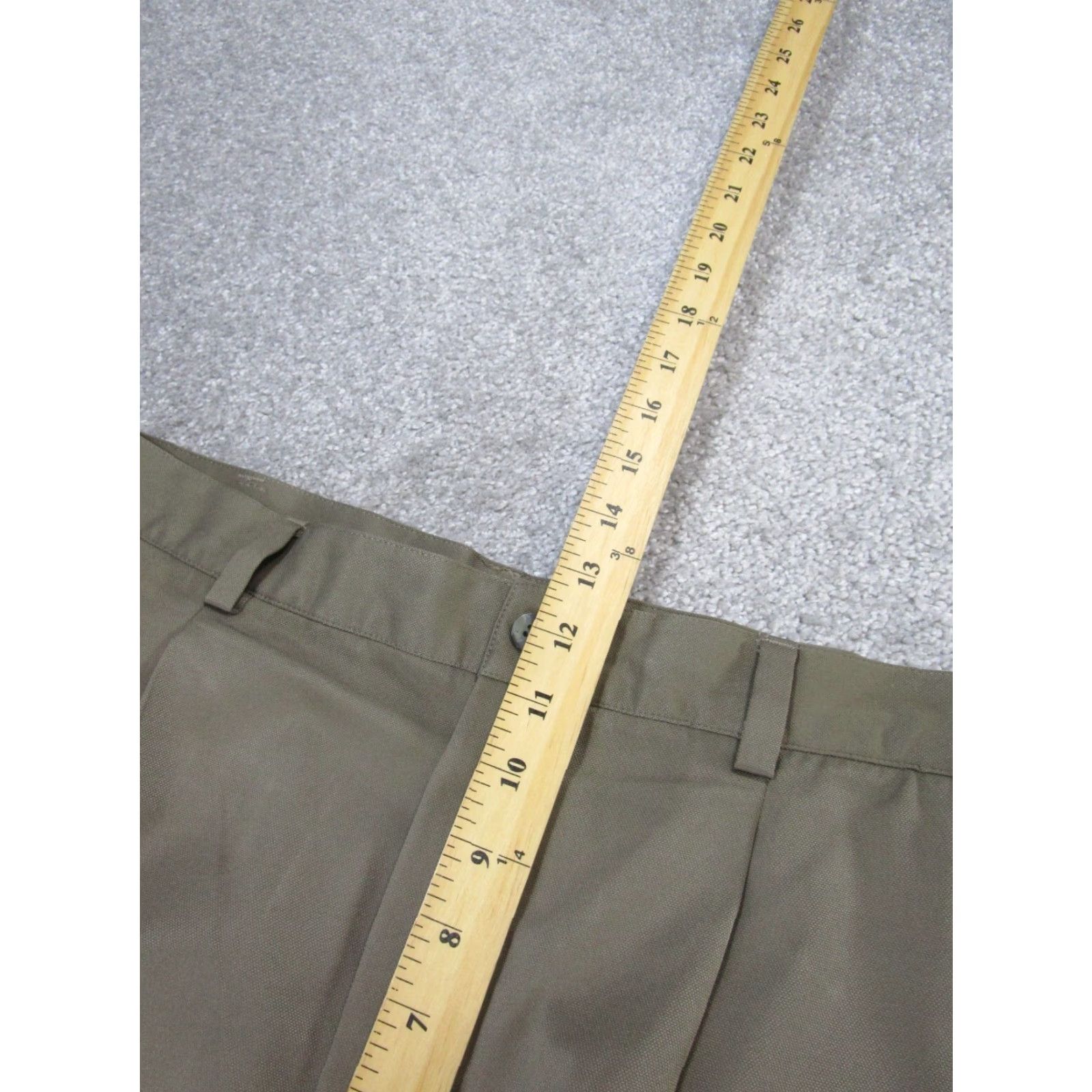 Nike VINTAGE Nike Golf Shorts Mens 38 Fitdry Brown Pleated Front Size US 38 / EU 54 - 7 Thumbnail