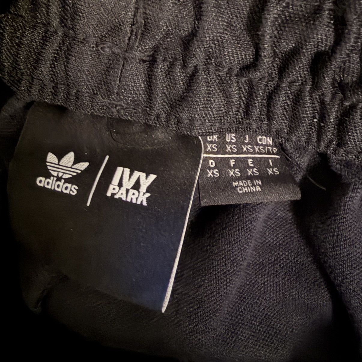 Adidas × Ivy Park adidas originals x Ivy Park Beyonce Track Pants Black Mesa Size US 27 - 6 Thumbnail