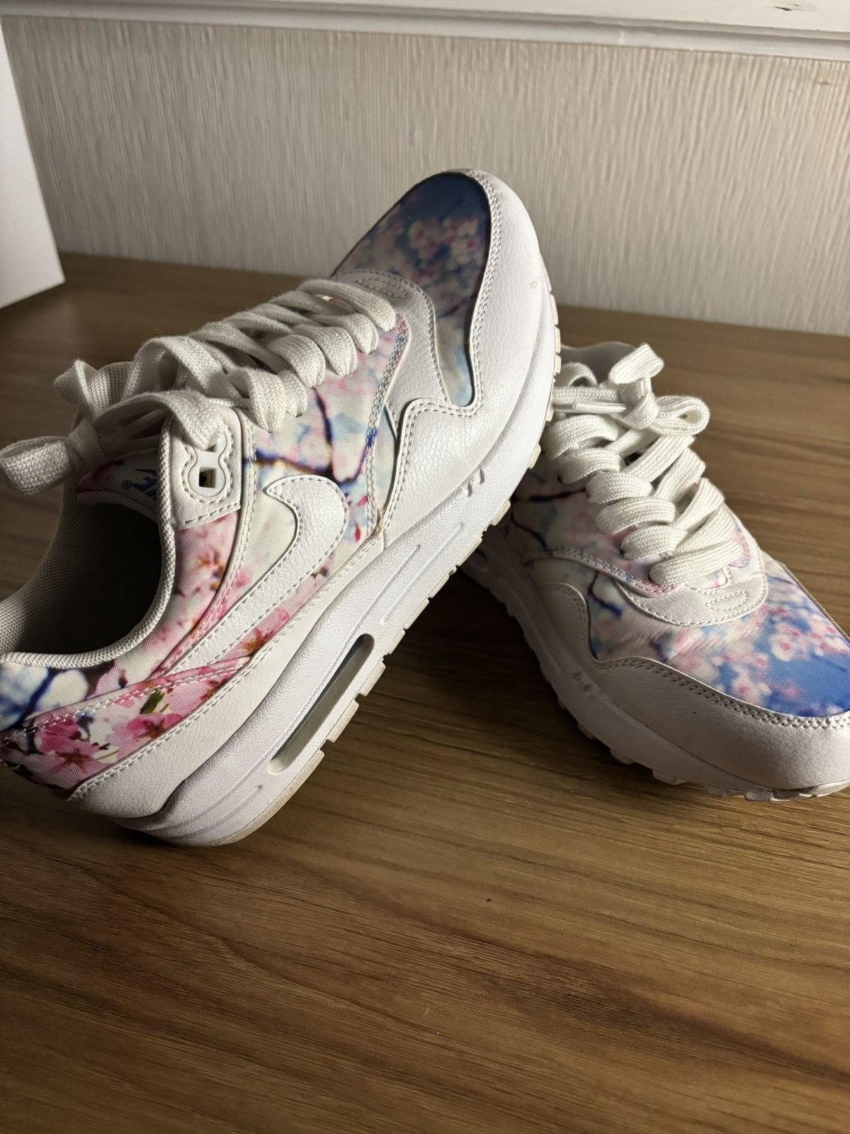 Nike Nike AirMax 1 Cherry Blossom 🌸 Size US 6.5 / IT 36.5 - 1 Thumbnail