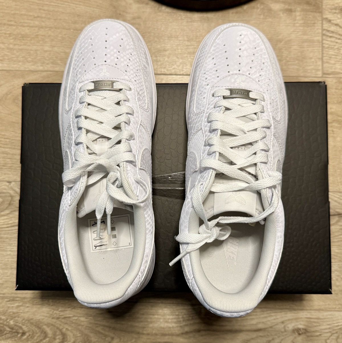 Jordan Brand Nike Air Jordan 1 Low Kobe Bryant Forever White Size US 9.5 / EU 42-43 - 4 Thumbnail