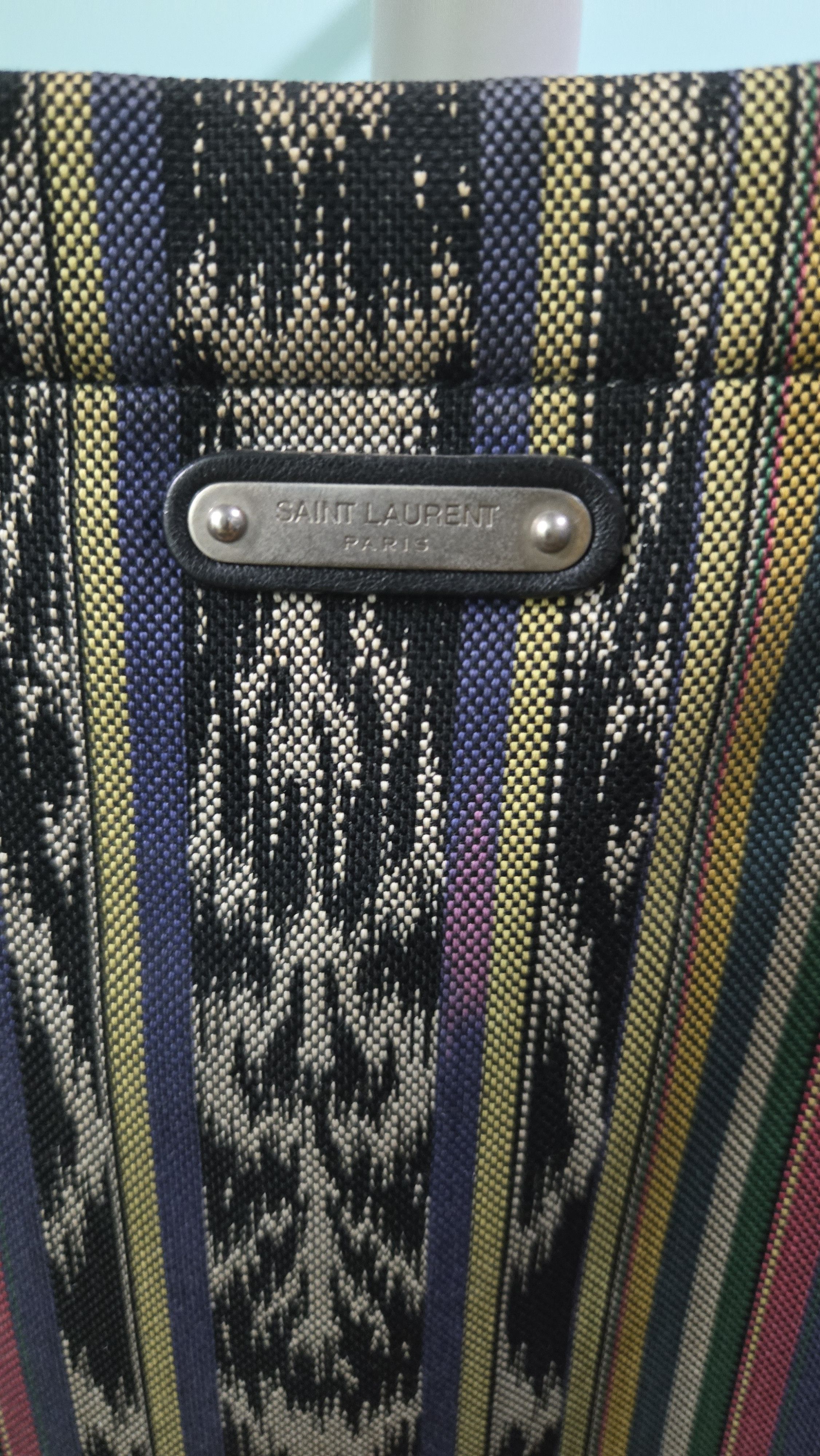 Saint Laurent Paris Ikat Flat Shopper Size ONE SIZE - 2 Thumbnail