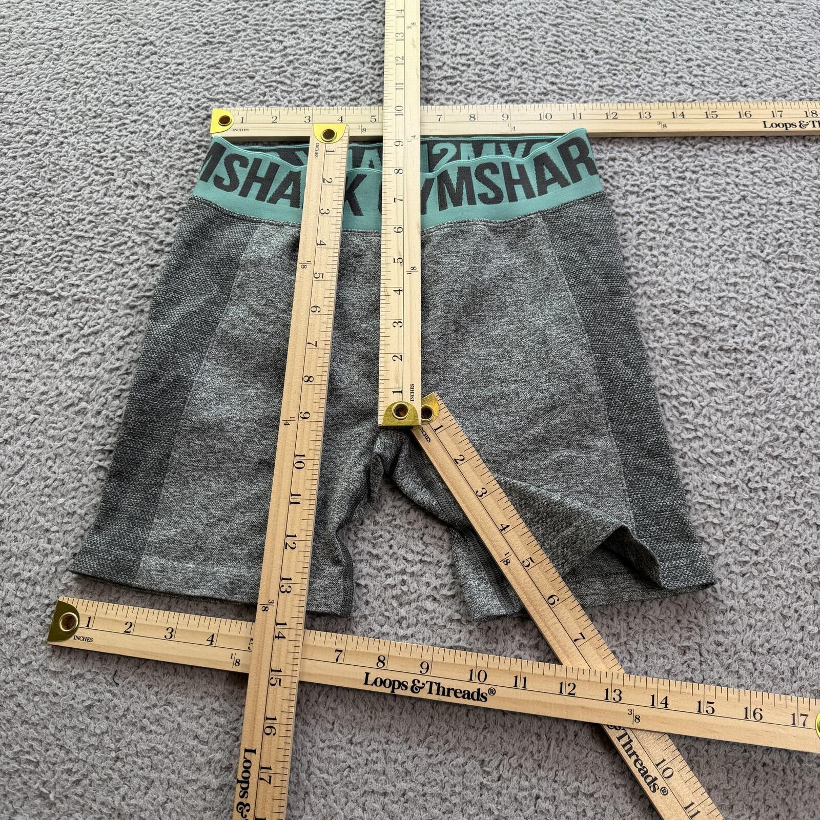 Gymshark Gymshark Womens Small Gray Seamless High Rise Biker Shorts Size 28" / US 6 / IT 42 - 4 Thumbnail