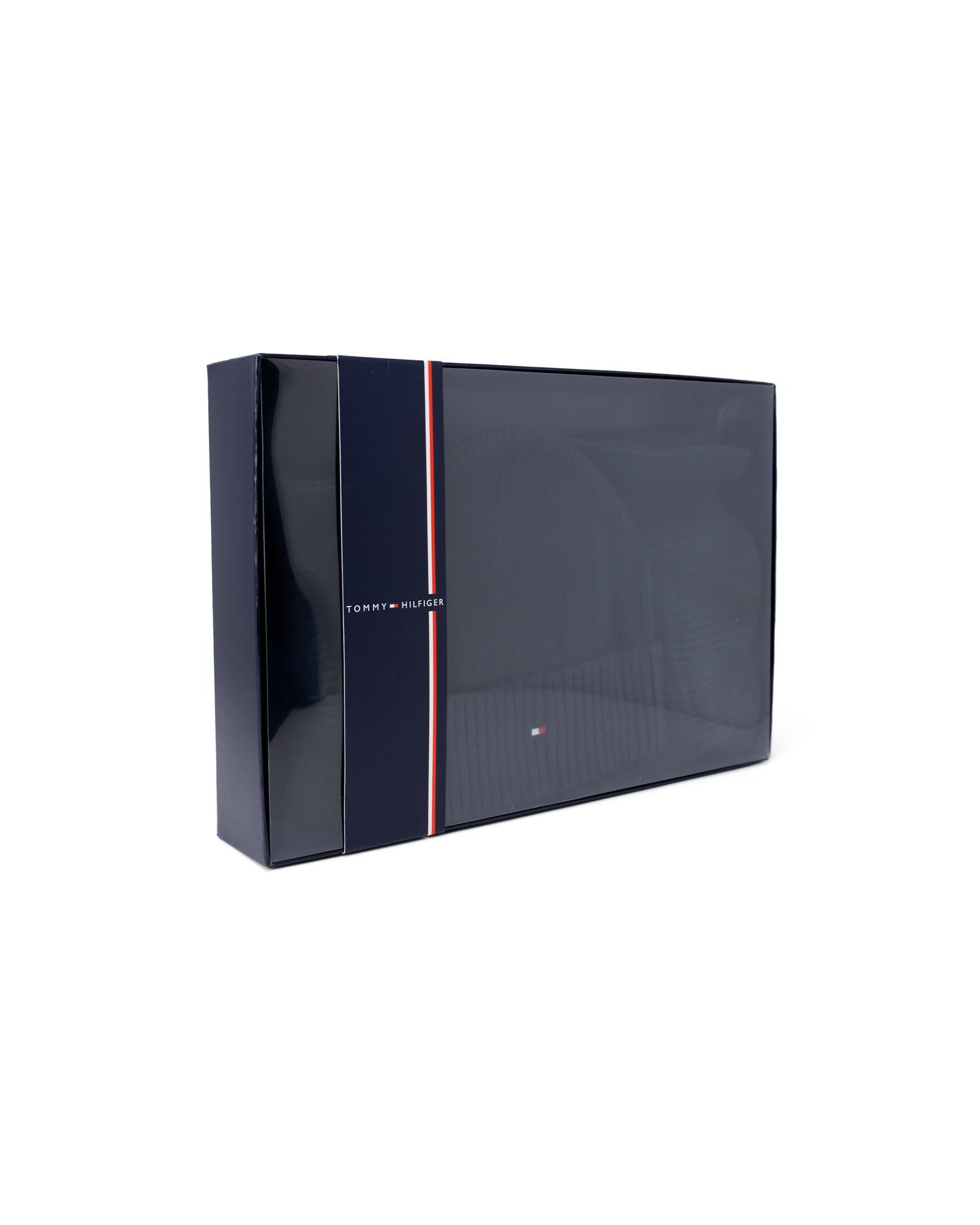 image of Tommy Hilfiger Plain Cashmere-Cotton Blend Scarf in Black, Men's