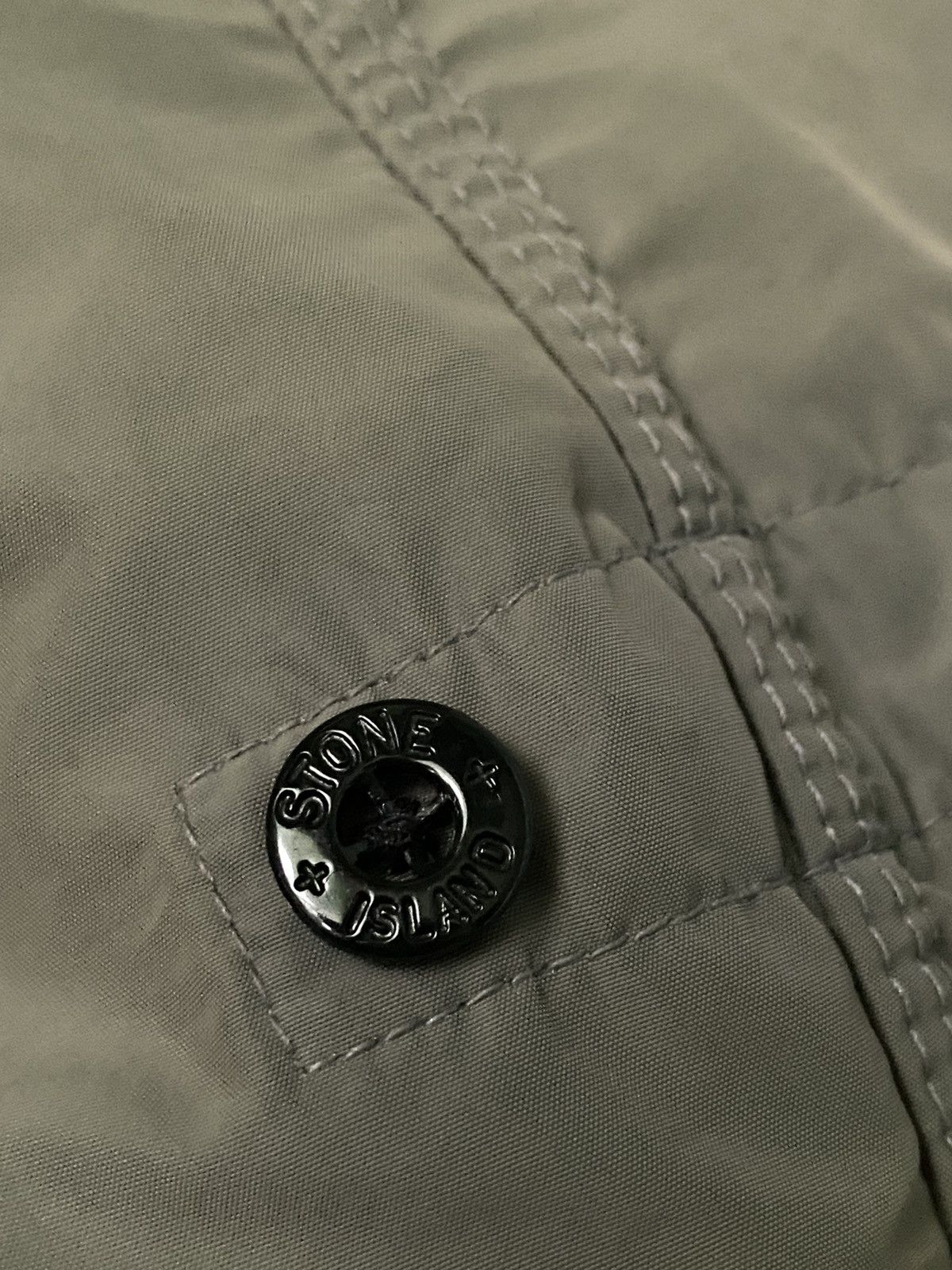 Stone Island Stone Island Micro Reps Bomber Jacket M Size US M / EU 48-50 / 2 - 15 Thumbnail
