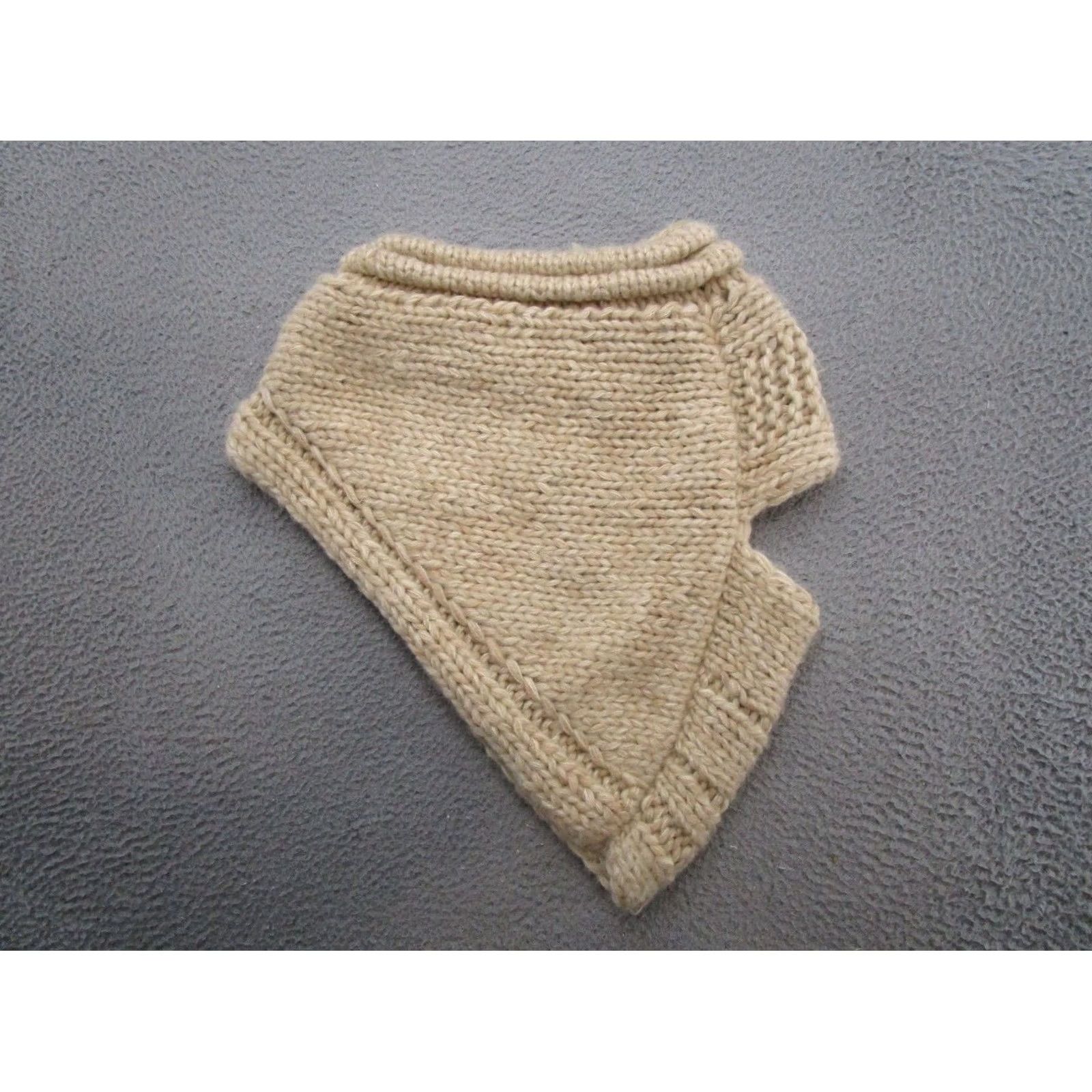 Vintage Coco Carmen Women's Sleeveless Cropped Knit Sweater Top One Size Beige Pullover Knits Shirt Size ONE SIZE - 6 Thumbnail