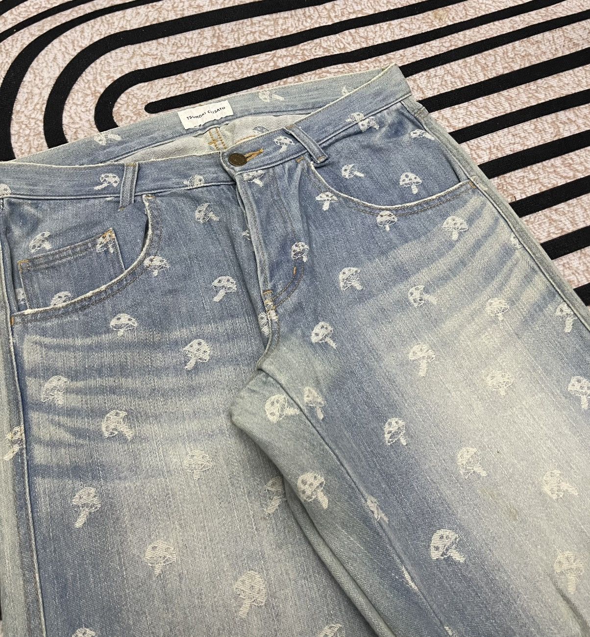 Issey Miyake 2000s ISSEY MIYAKE FULLPRINT MUSHROOM JEANS RARE Size US 30 / EU 46 - 7 Thumbnail