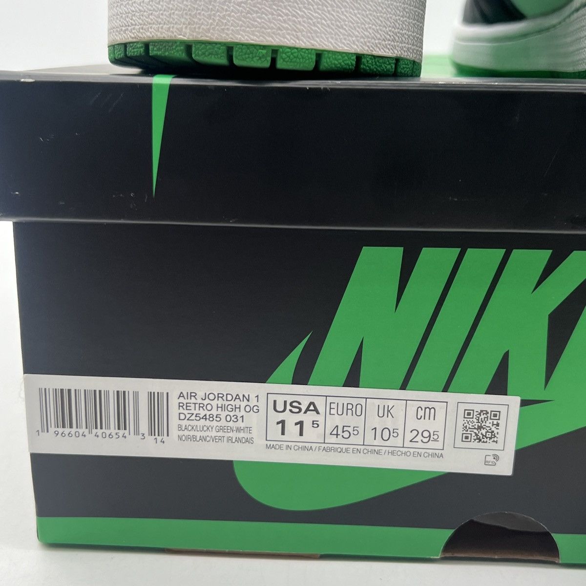 Nike Air Jordan 1 high lucky green Size US 11.5 / EU 44-45 - 6 Thumbnail