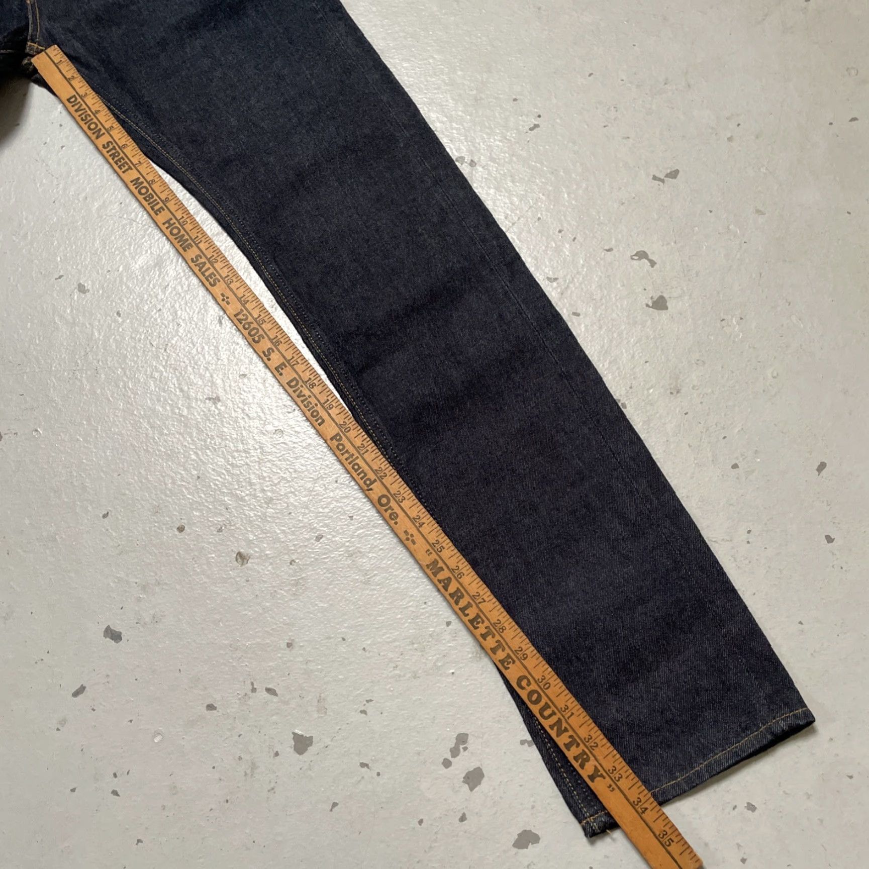 Big John Big John M106D Selvedge Dark Blue Denim Jeans 31x34 Unisex Adults 31 Jeans EUC Japan 90s Vintage Heritage Workwear Straight Size US 31 - 4 Thumbnail