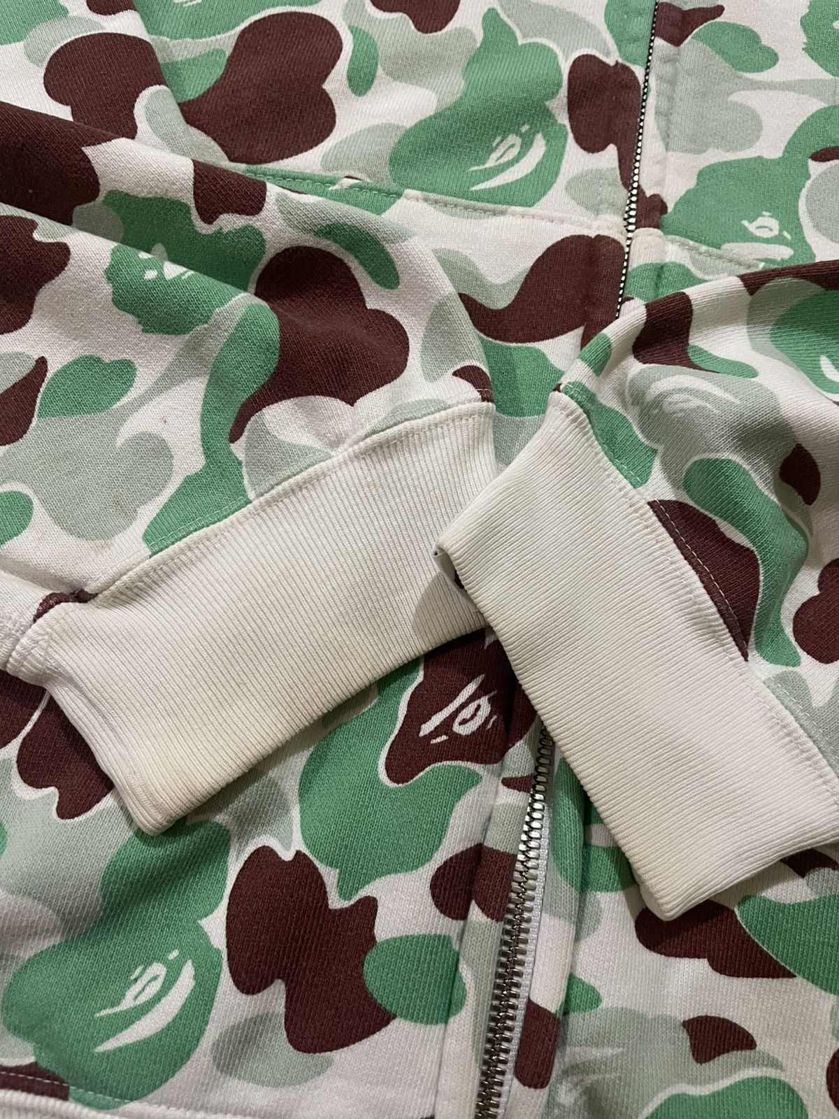 Bape OG Bape Exlusive Sendai Camo Fullzip Hoodie Size US L / EU 52-54 / 3 - 13 Thumbnail