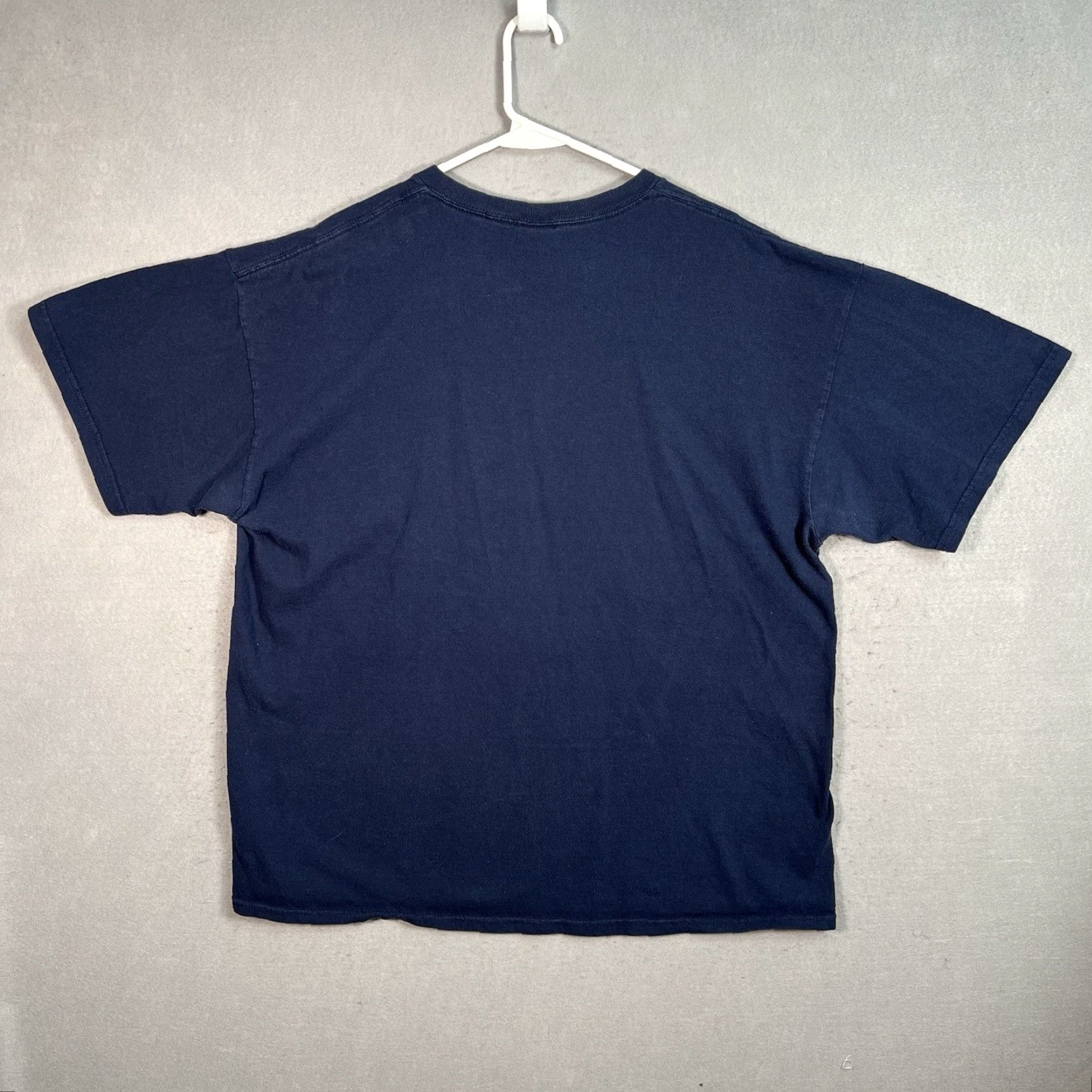 Vintage VINTAGE Marvel Captain America T-Shirt Adult XL Blue Movie Mens Shirt Crew Neck Short Sleeve Size US XL / EU 56 / 4 - 7 Thumbnail