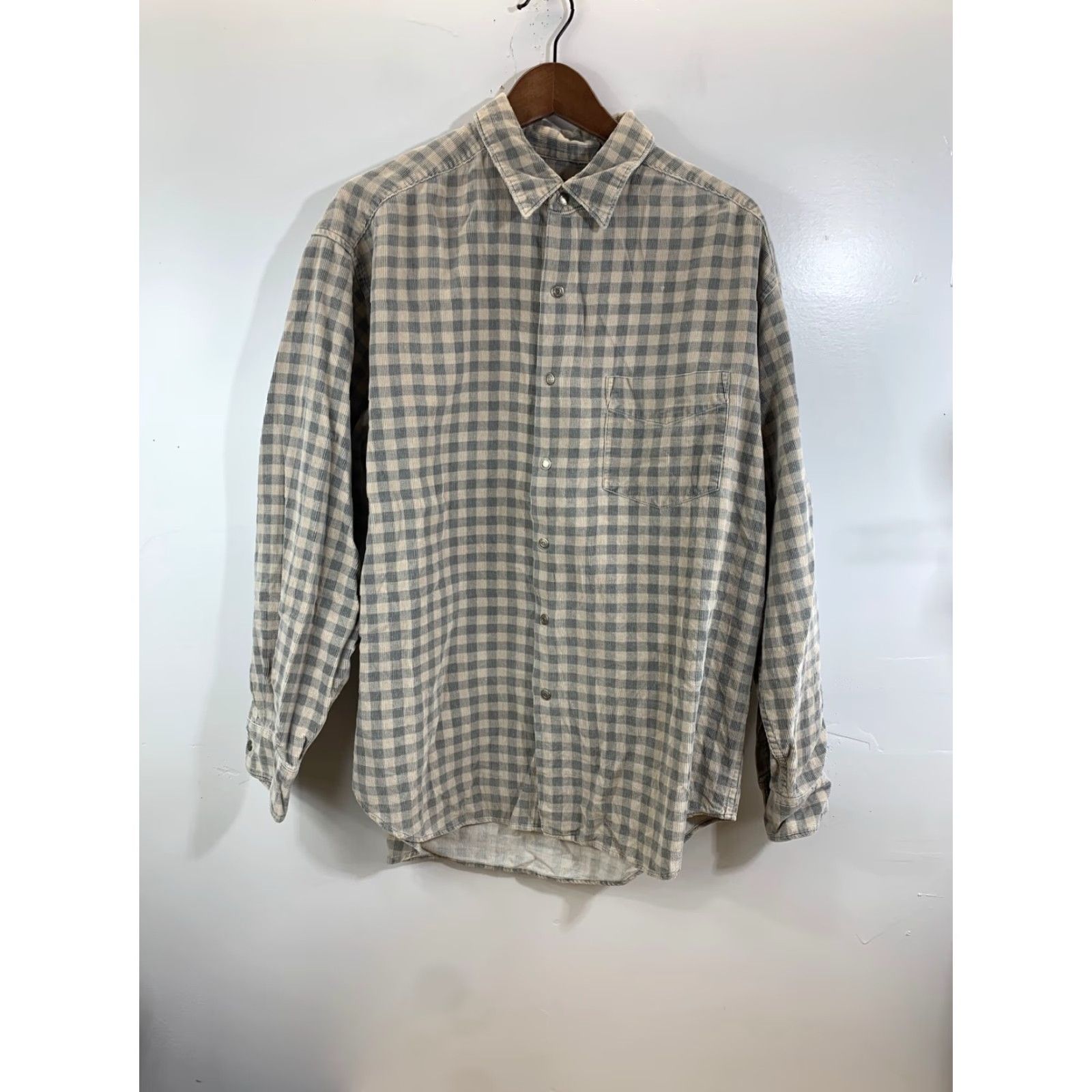 Gap GAP Vintage Men's Long Sleeve Button Down Plaid Checkered Beige Size L Clothing Shirt Casual Mens Size US L / EU 52-54 / 3 - 2 Thumbnail