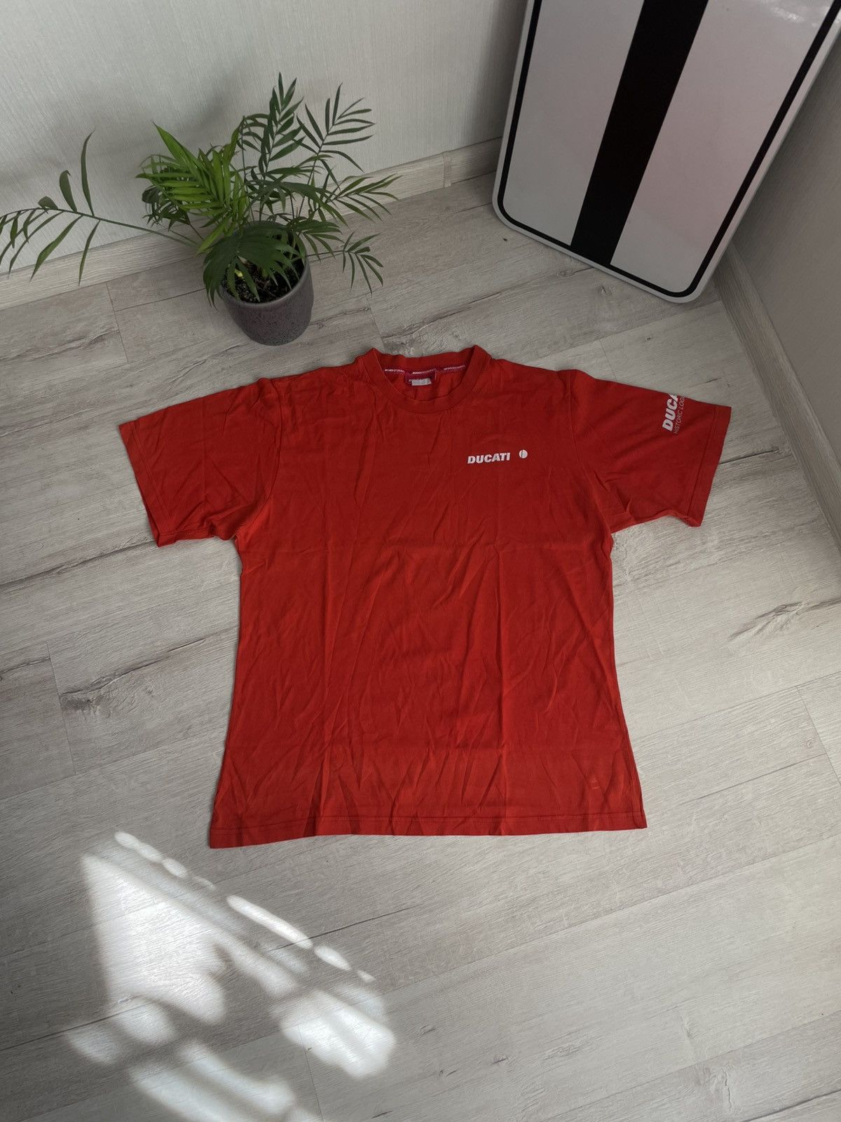 Ducati Vintage 90s Moto Ducati Performance Historic Logo Colle Tee Size US L / EU 52-54 / 3 - 11 Thumbnail