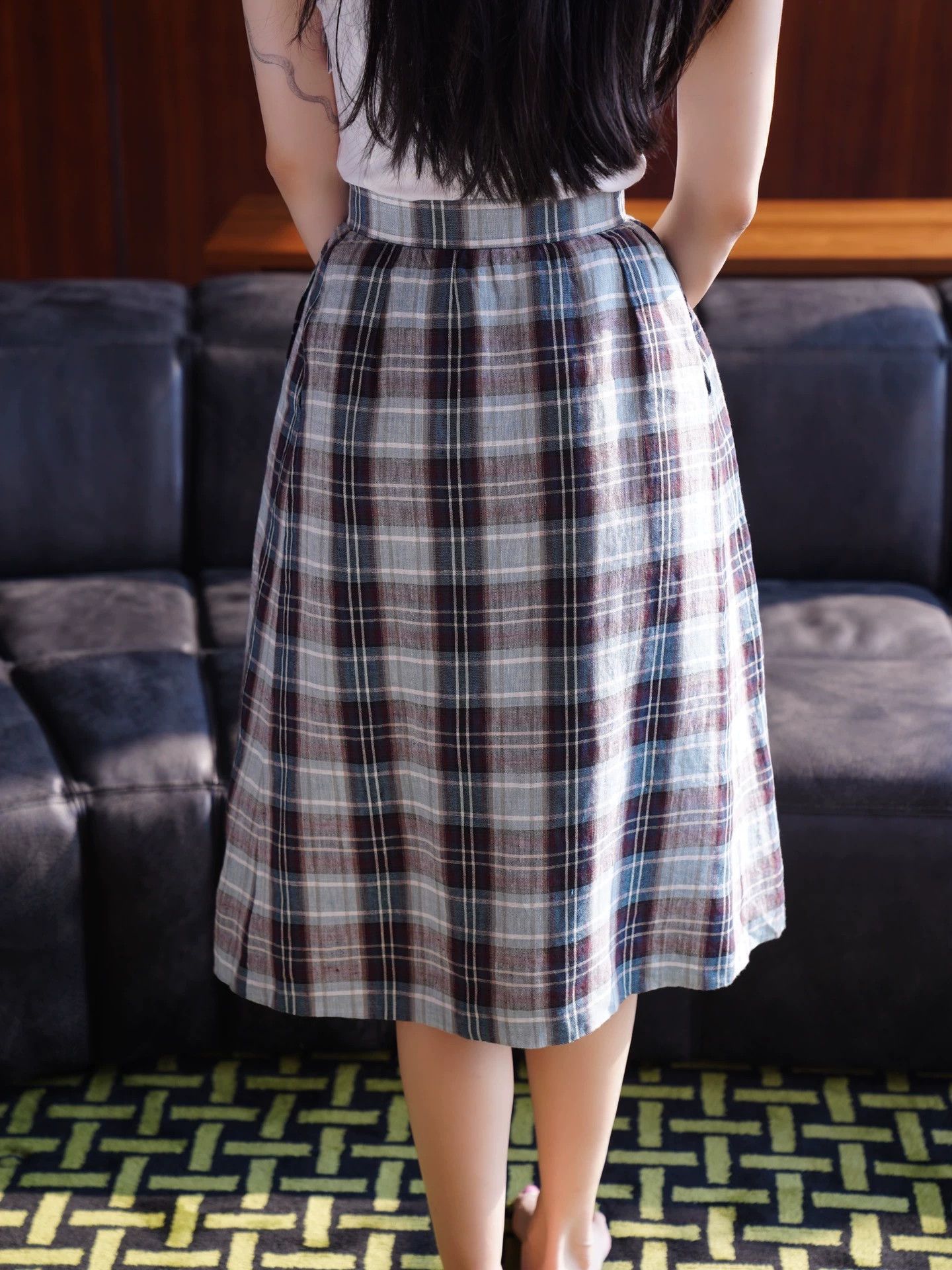 Yves Saint Laurent YSL Vintage Blue Check Linen Skirt Size 26" / US 2 / IT 38 - 2 Thumbnail