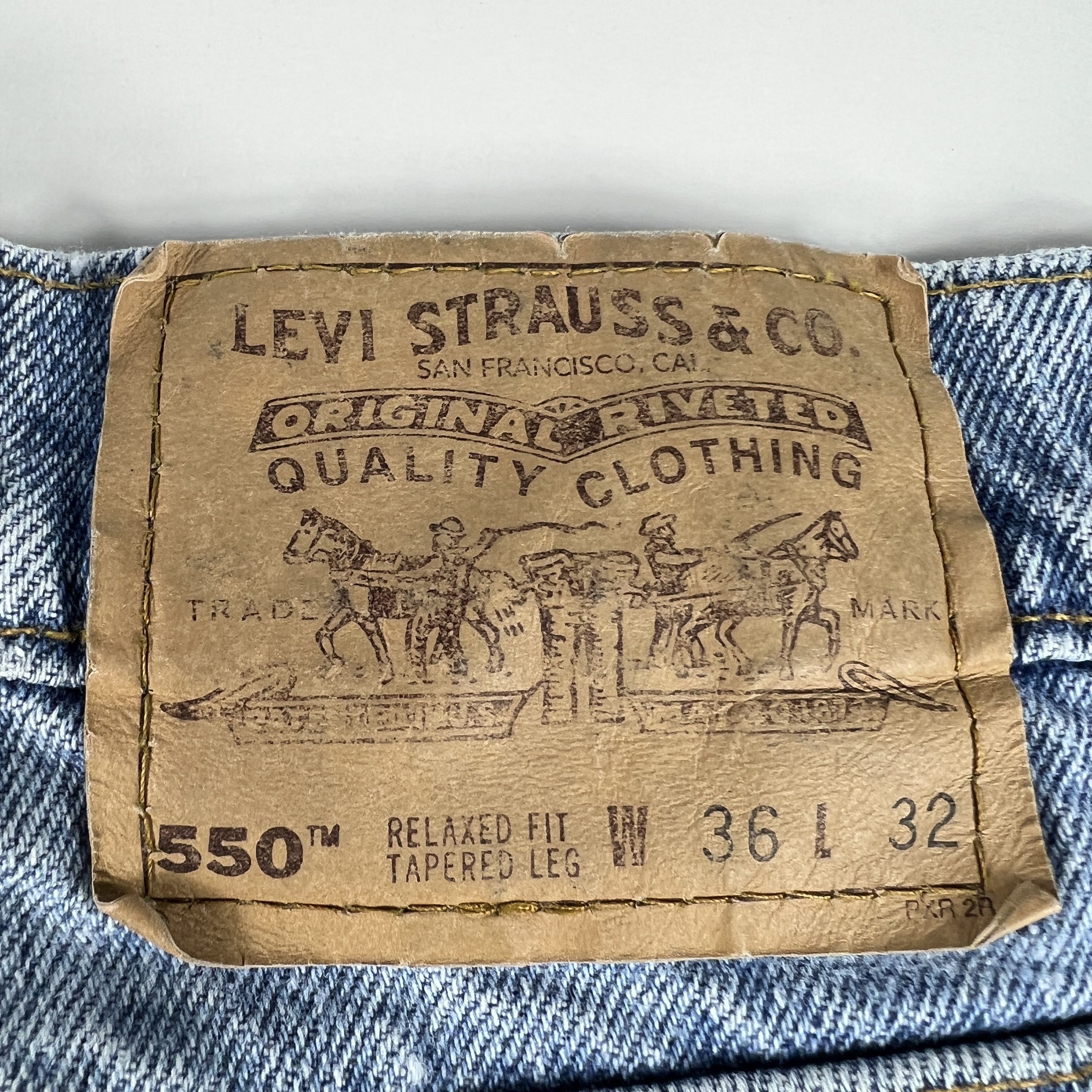 Levi's × Vintage VTG 90s Levi's Jean Short 550 Cut Off Denim Orange Tab Jorts Size US 34 / EU 50 - 11 Thumbnail