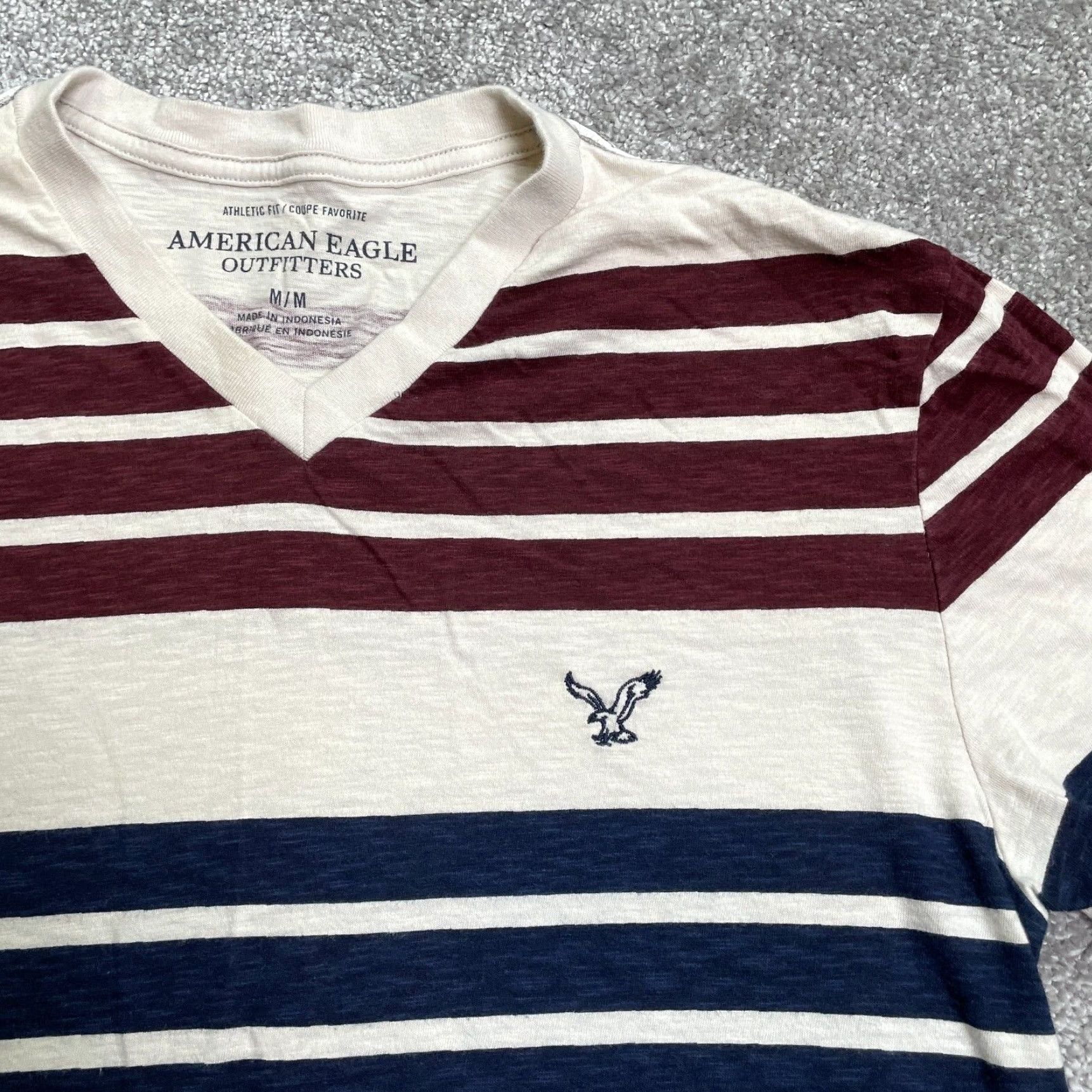 American Eagle Outfitters American Eagles Outfitters T-Shirt Mens Medium Multi Striped V-Neck Athletic Tee Size US M / EU 48-50 / 2 - 3 Thumbnail