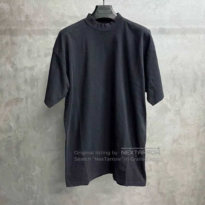 Balenciaga Balenciaga Black Sunset Tower Print T-shirt. Size US S / EU 44-46 / 1 - 2 Thumbnail