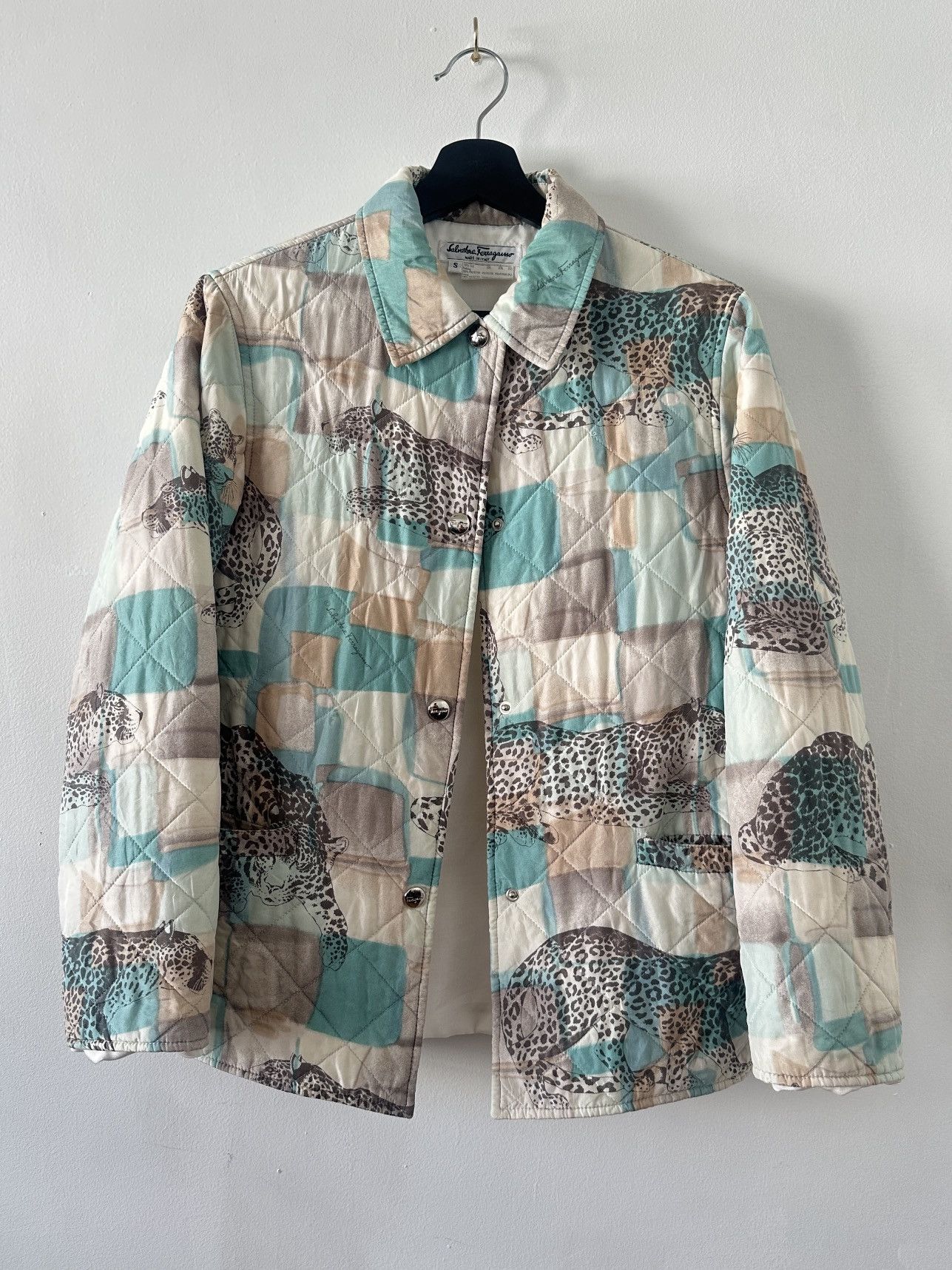Salvatore Ferragamo Vintage Ferragamo Leopard Pattern Quilted Silk Jacket Size S / US 4 / IT 40 - 2 Thumbnail