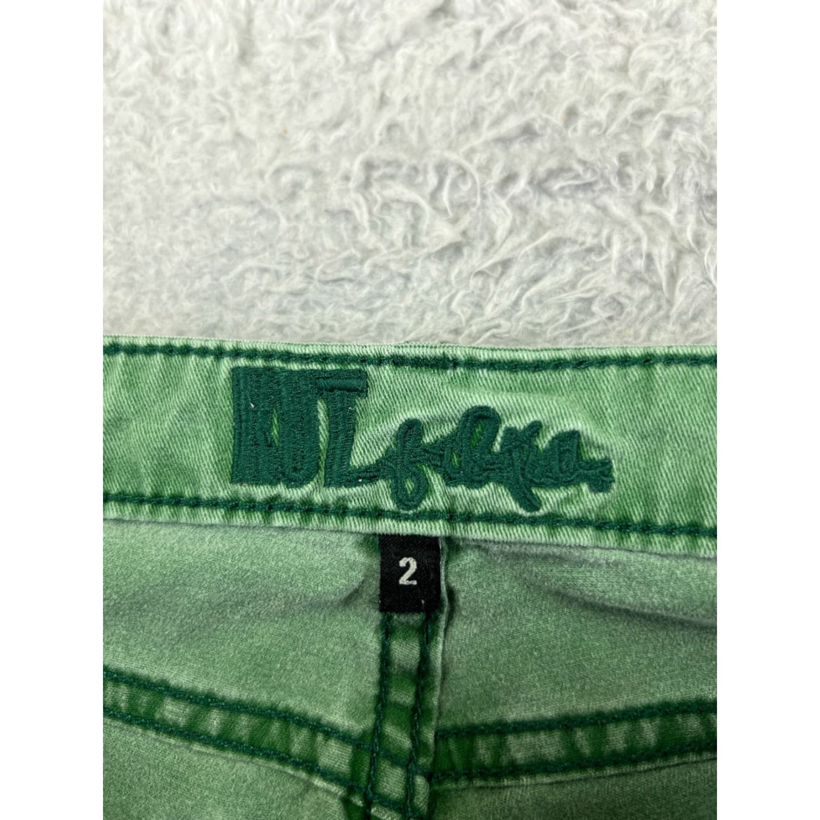 Vintage KUT from the Kloth Jeans Womens Skinny Low Rise Green 27x24 Brigitte Ankle Size 26" / US 2 / IT 38 - 6 Thumbnail