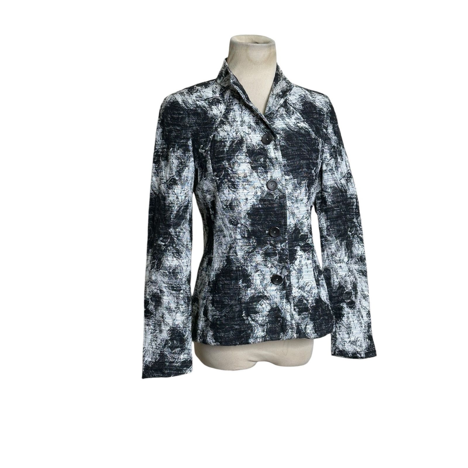 Zanella Zanella gray black long sleeves 4 button blazer size 4 Size S / US 4 / IT 40 - 10 Thumbnail