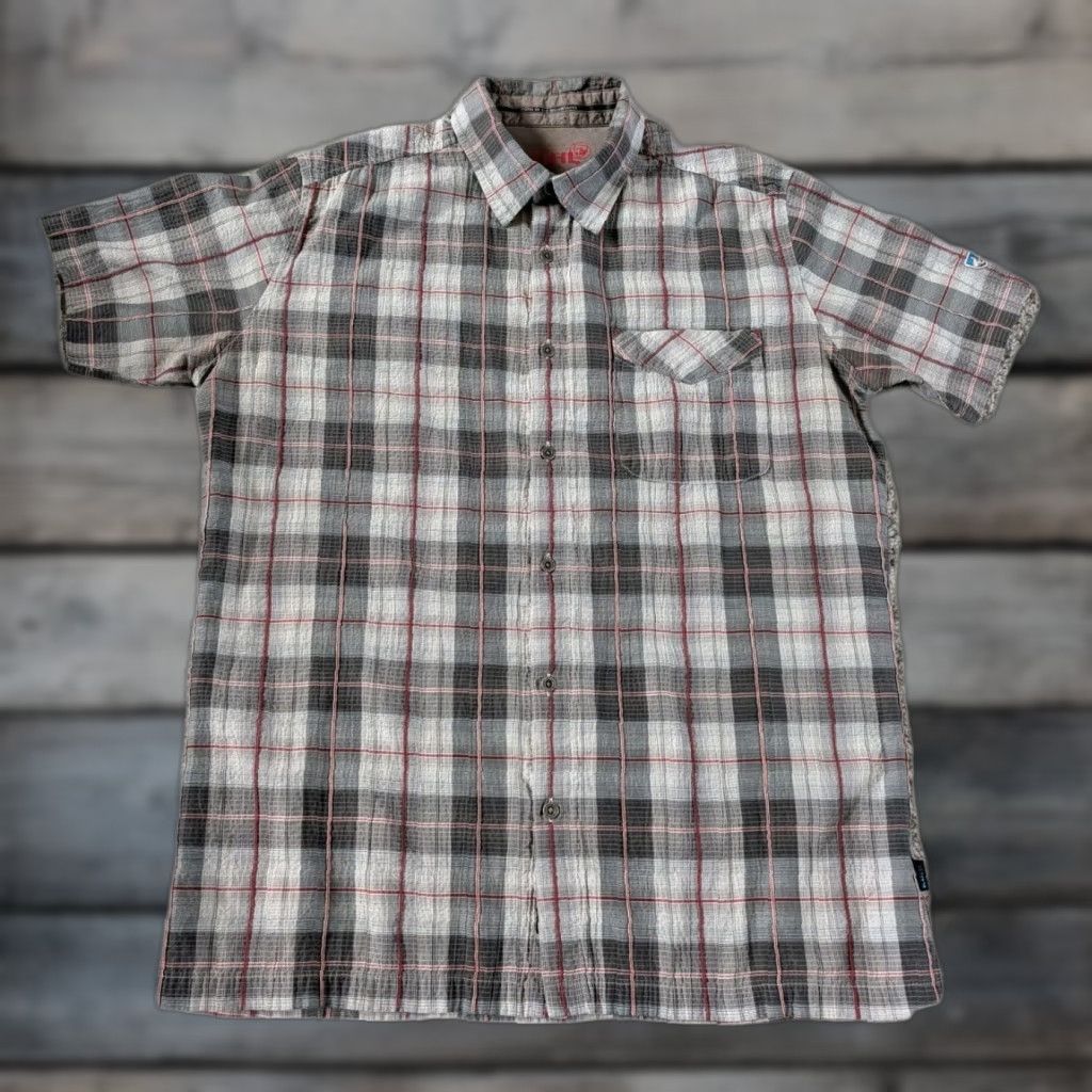 Vintage Kuhl Men’s S Seersucker Red Gray Plaid Short Sleeve Button Up Shirt Read Size US S / EU 44-46 / 1 - 1 Thumbnail