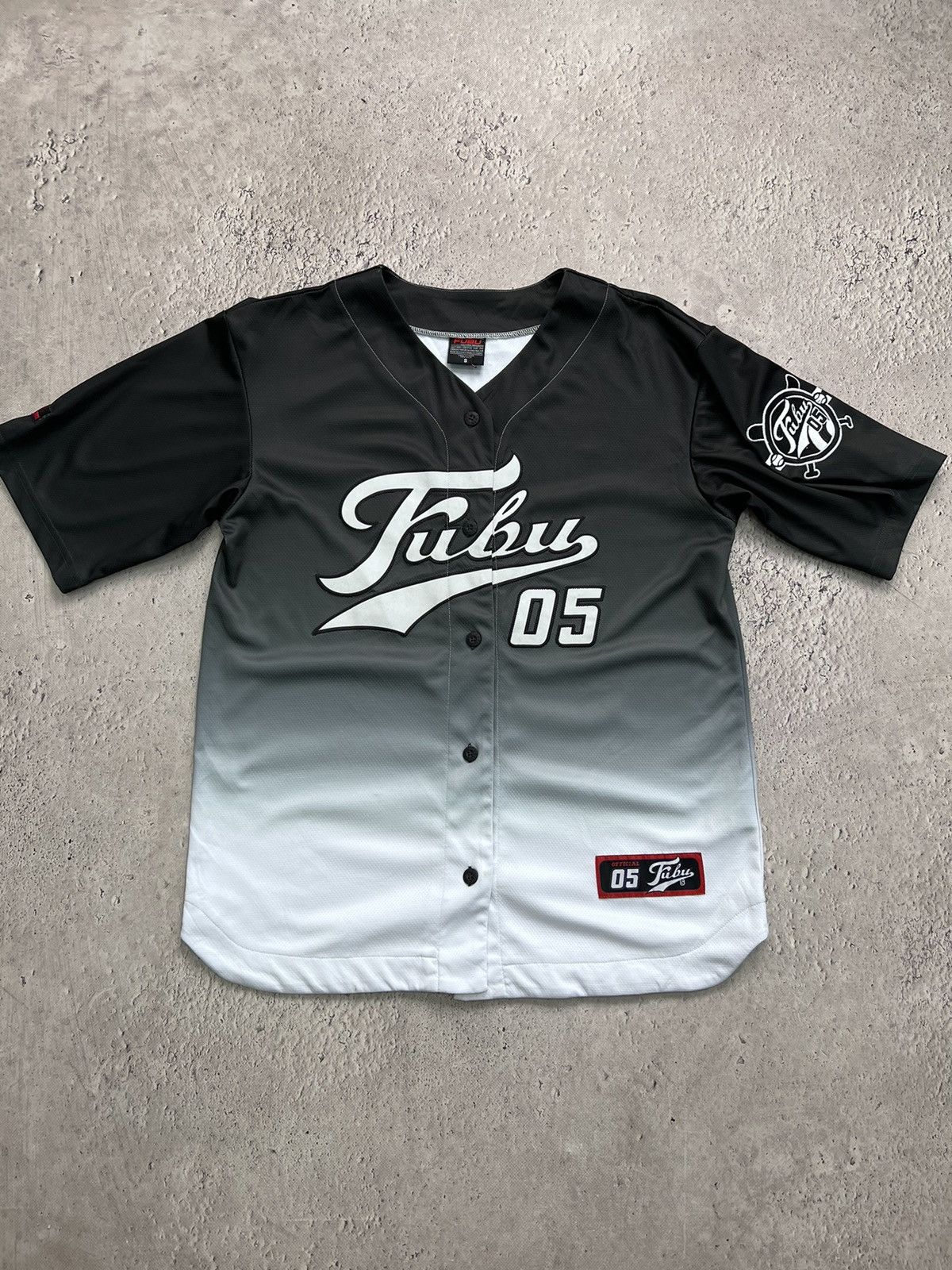 Fubu × Japanese Brand × Rap Tees Vintage Fubu 05 Jersey T Shirt Y2K S size Size US S / EU 44-46 / 1 - 1 Thumbnail