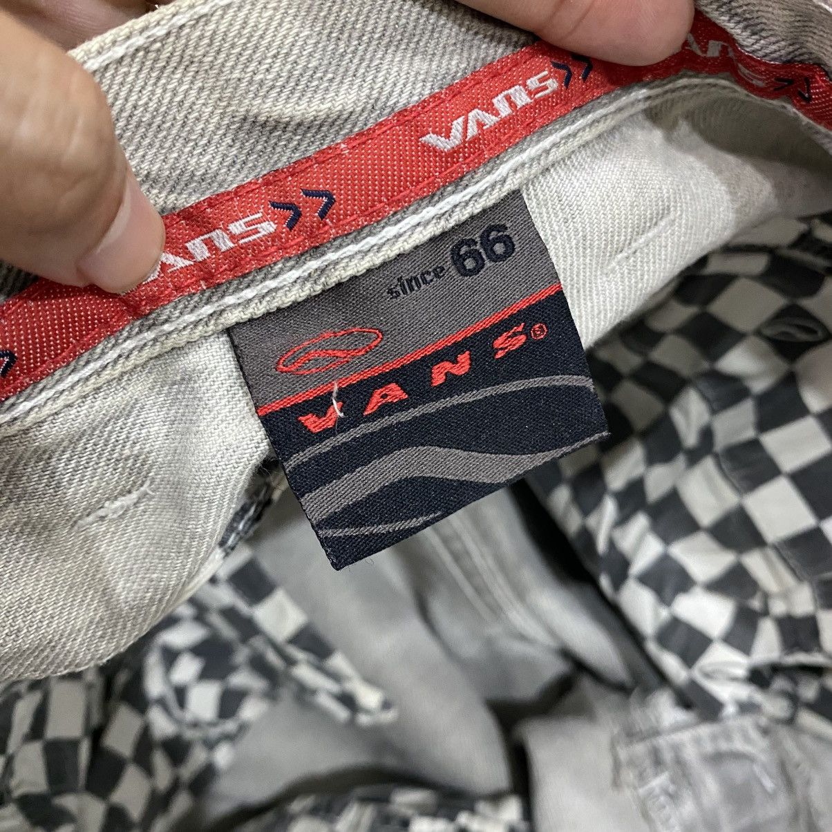 Vans VINTAGE RARE VANS Baggy Cargo Jeans - Washed Grey Denim Size US 29 - 16 Thumbnail