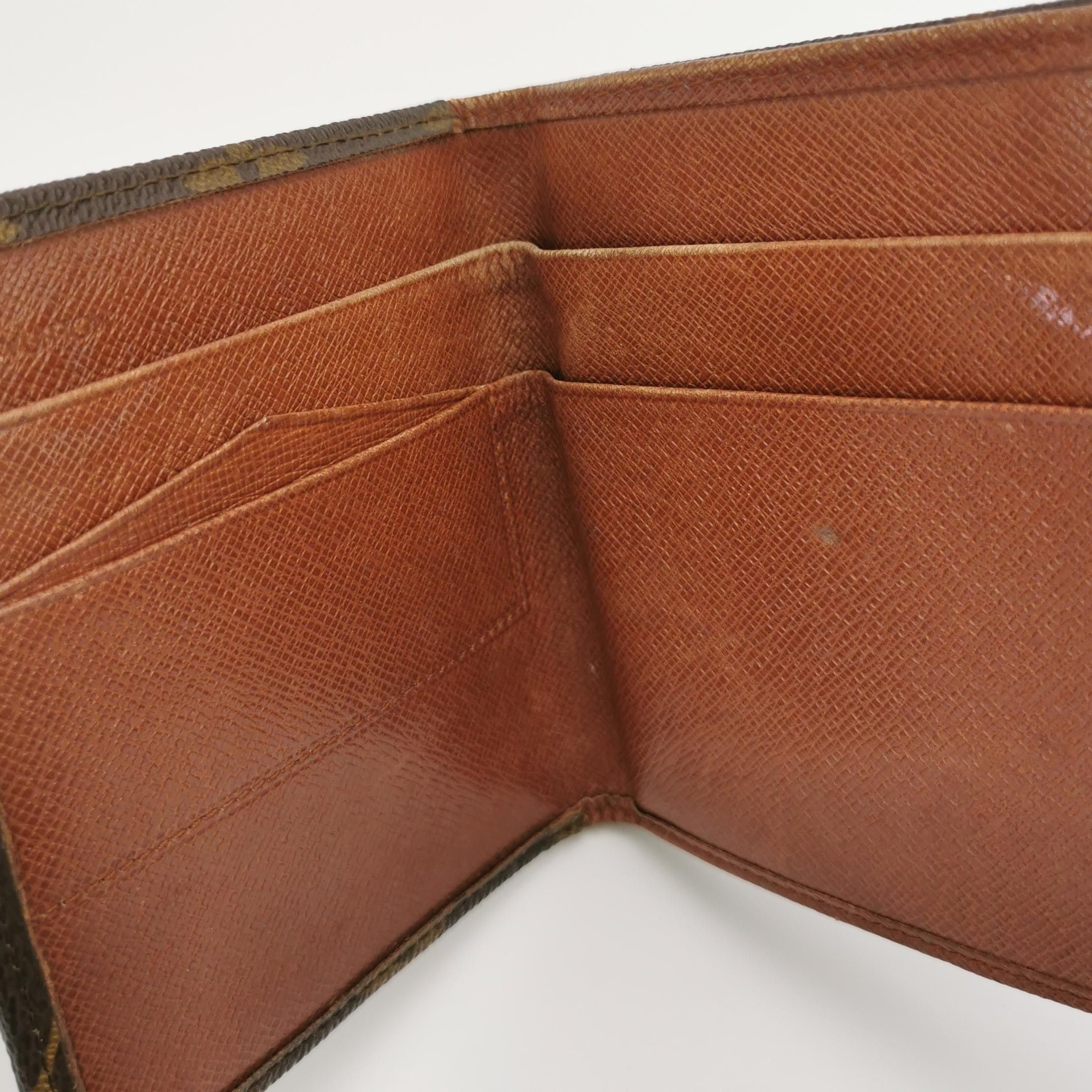 Louis Vuitton Louis Vuitton (LV) Victorine vintage flower button wallet - Size ONE SIZE - 2 Thumbnail