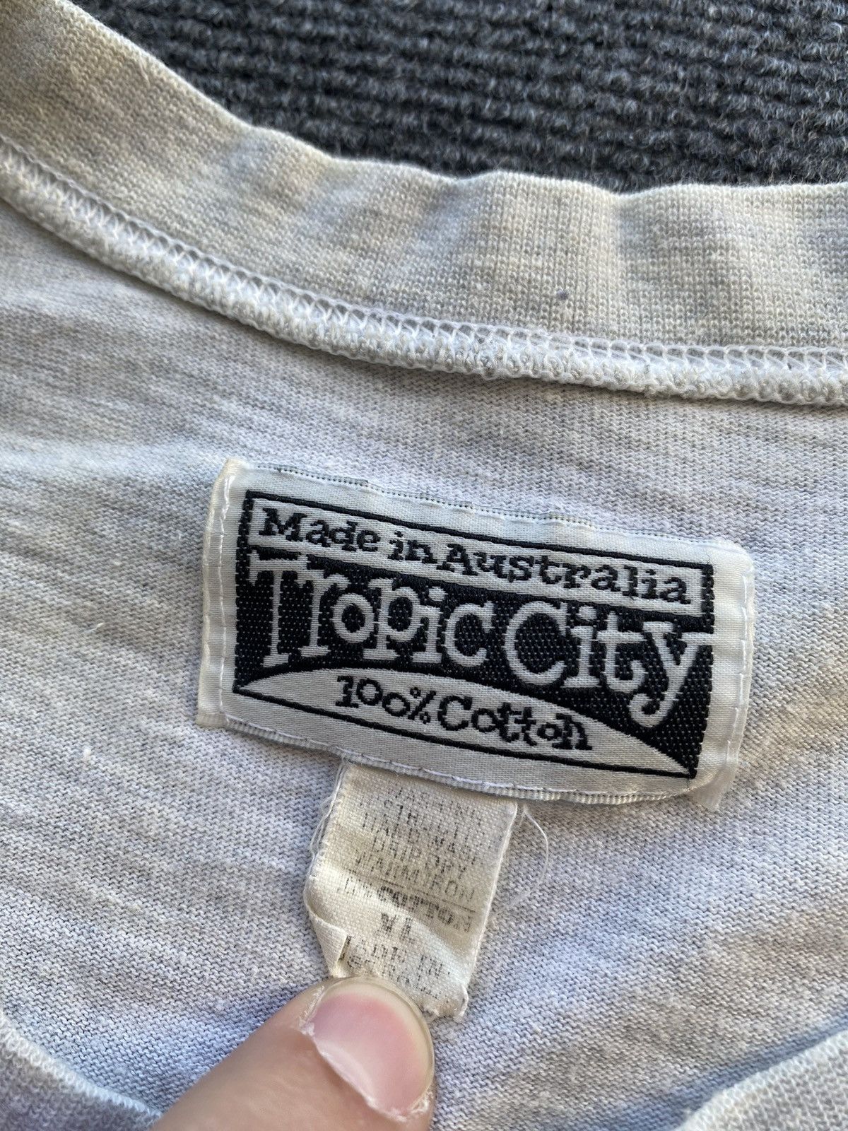 Other 🔥1991 Tropic City australia dive barrier reef cairns tee Size US XL / EU 56 / 4 - 3 Thumbnail